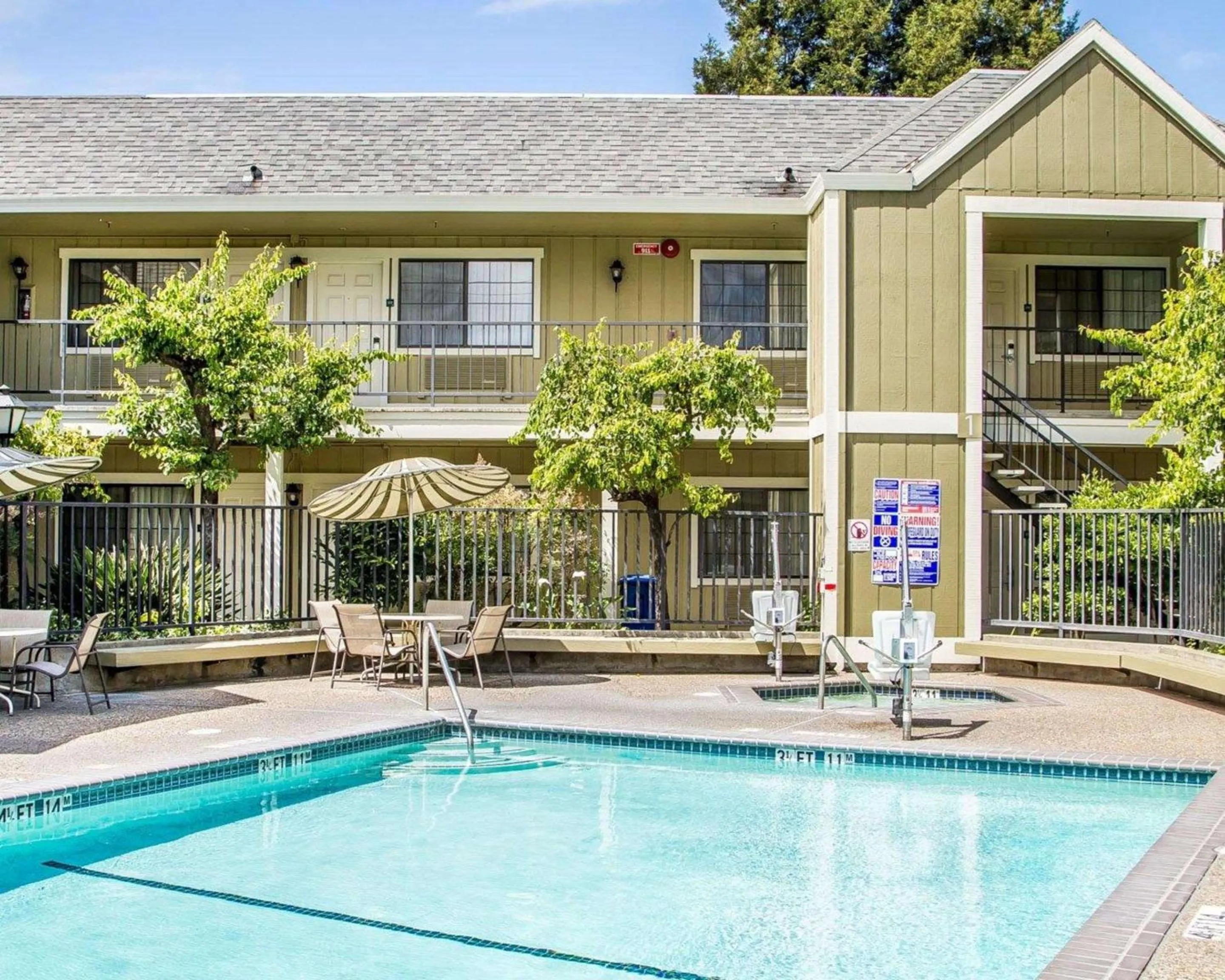 On site in Quality Inn Petaluma - Sonoma