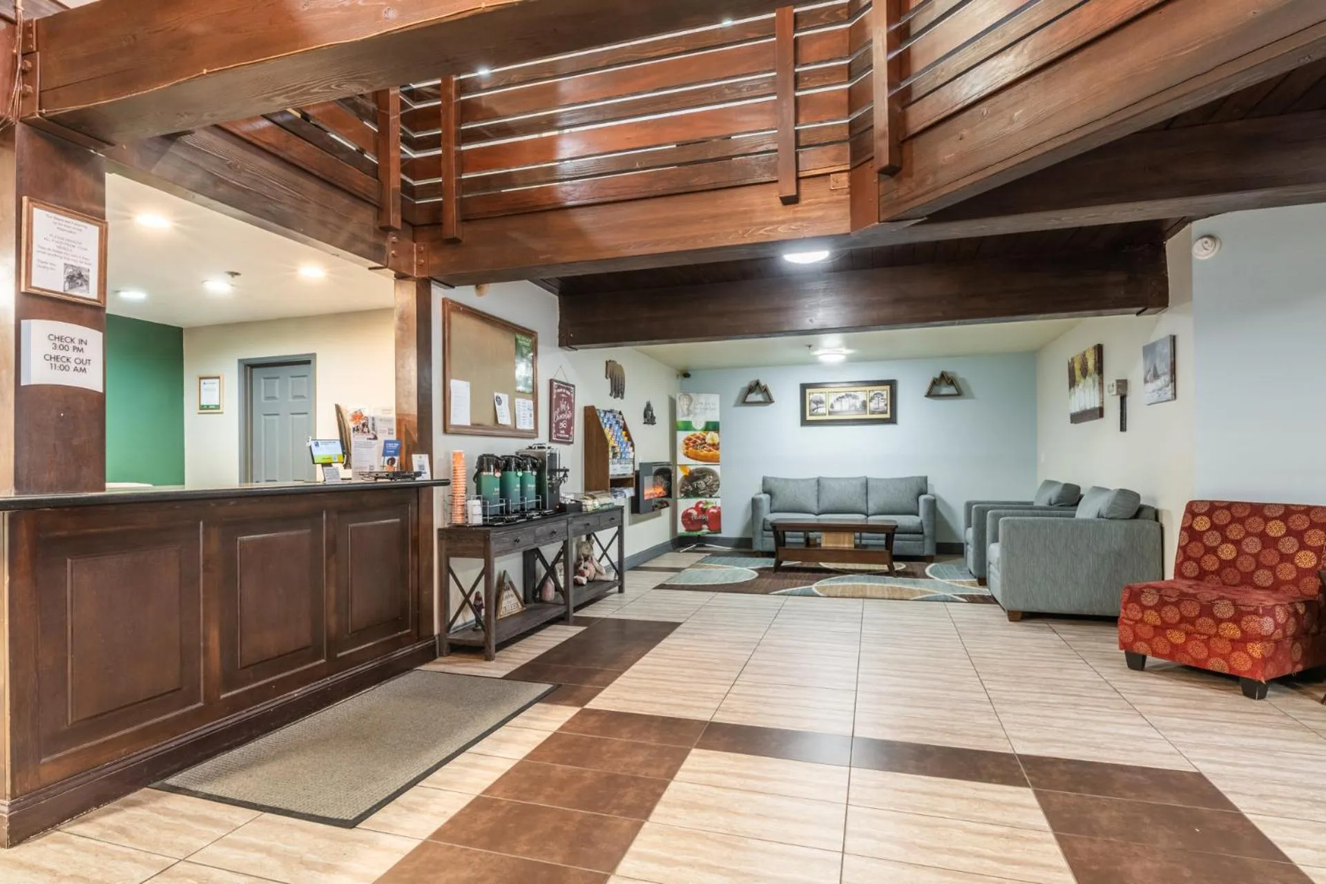 Coffee/tea facilities in Quality Inn near Mammoth Mountain Ski Resort