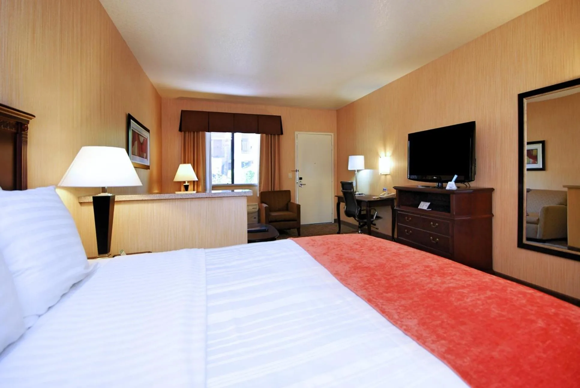Photo of the whole room in Best Western San Dimas Hotel & Suites