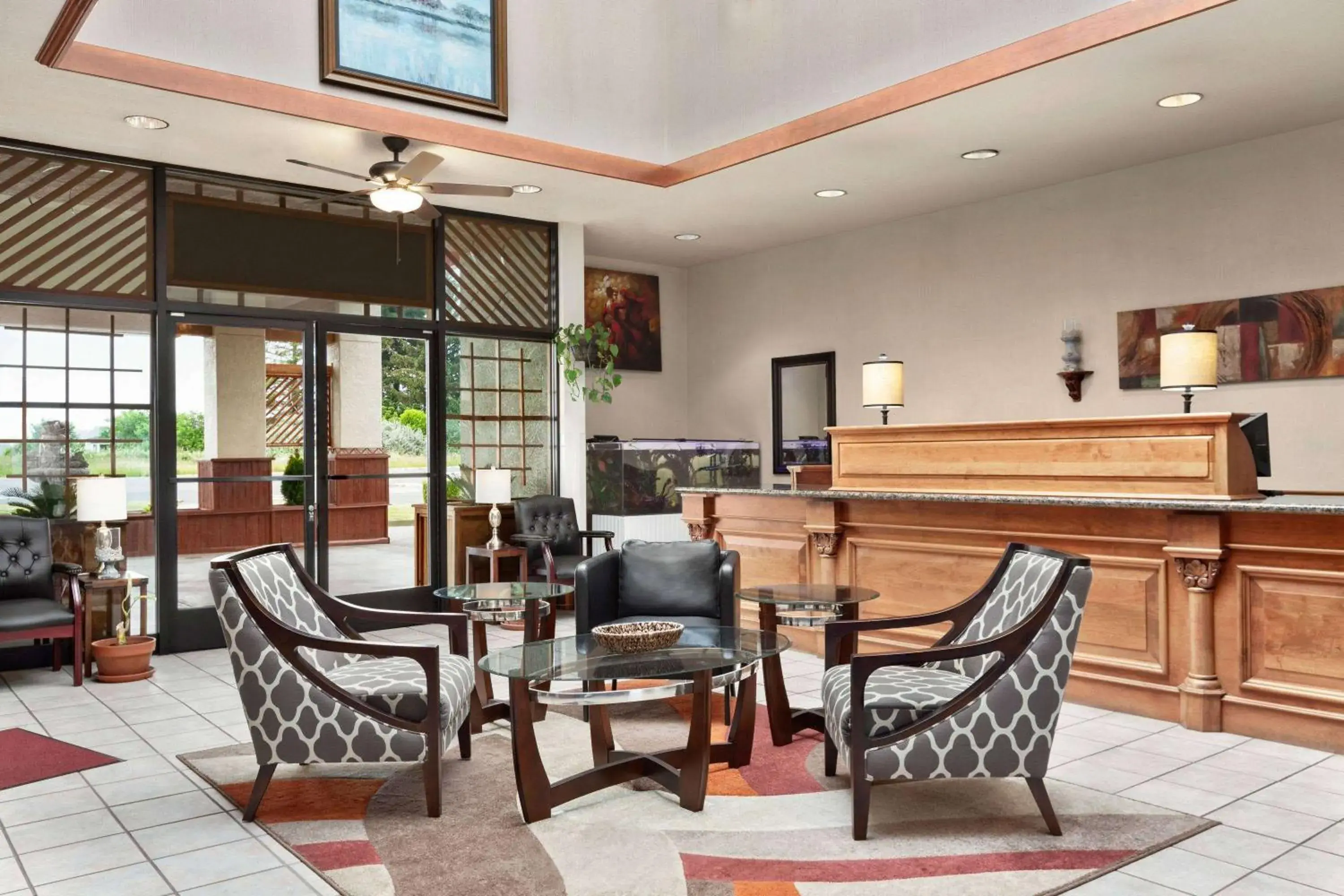 Lobby or reception in Ramada by Wyndham Arcata Lobby or reception in Ramada by Wyndham Arcata
