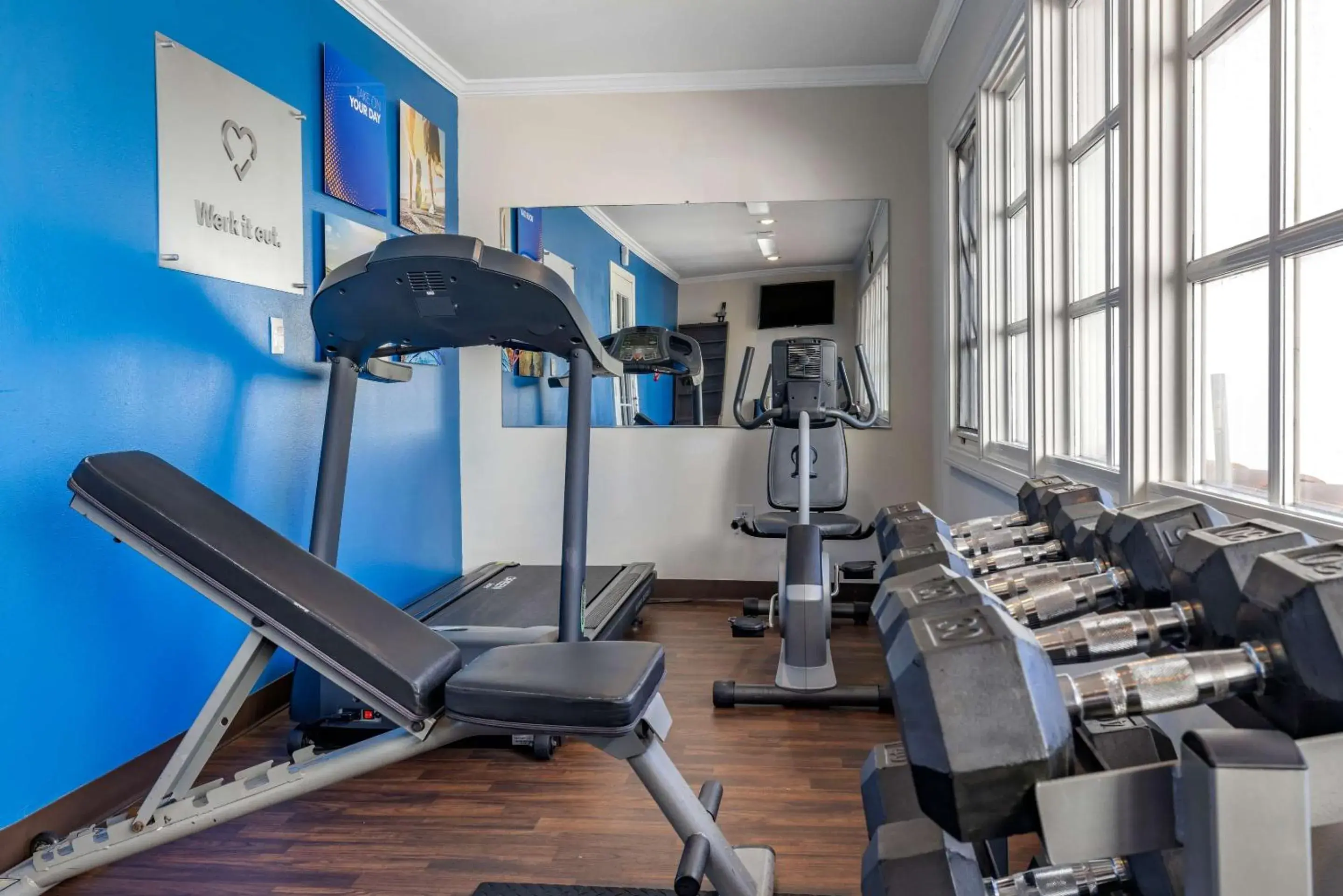 Fitness centre/facilities in Comfort Suites San Clemente Beach Fitness centre/facilities in Comfort Suites San Clemente Beach