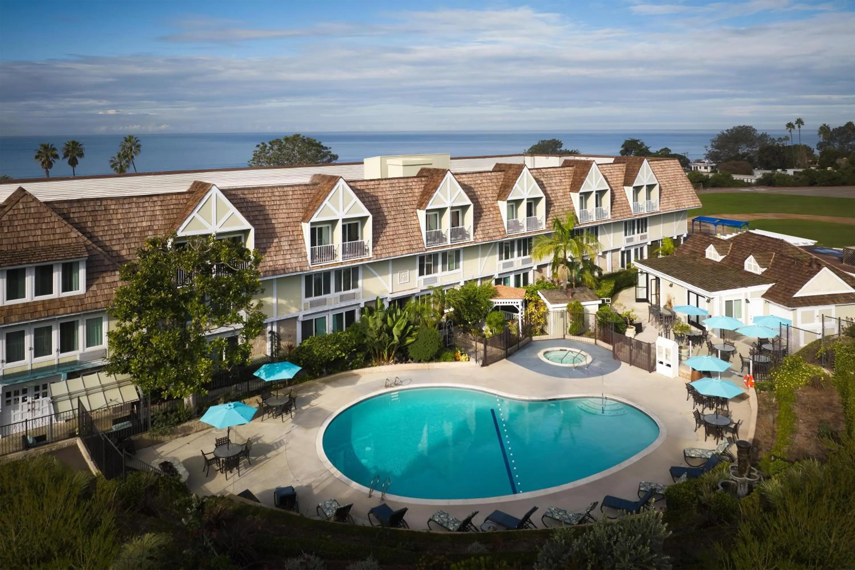 Property building in Best Western Premier Hotel Del Mar