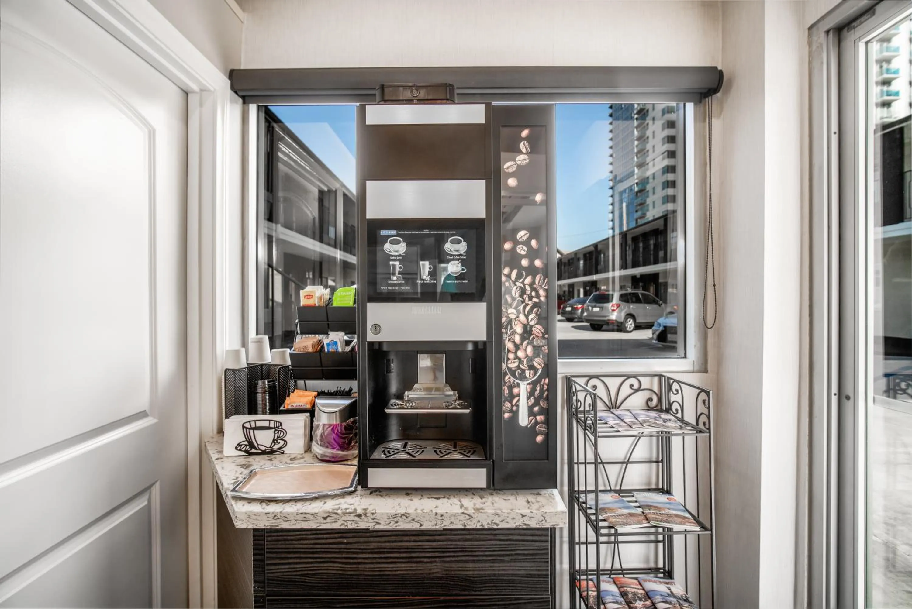 Inn at 50 Long Beach Convention Center