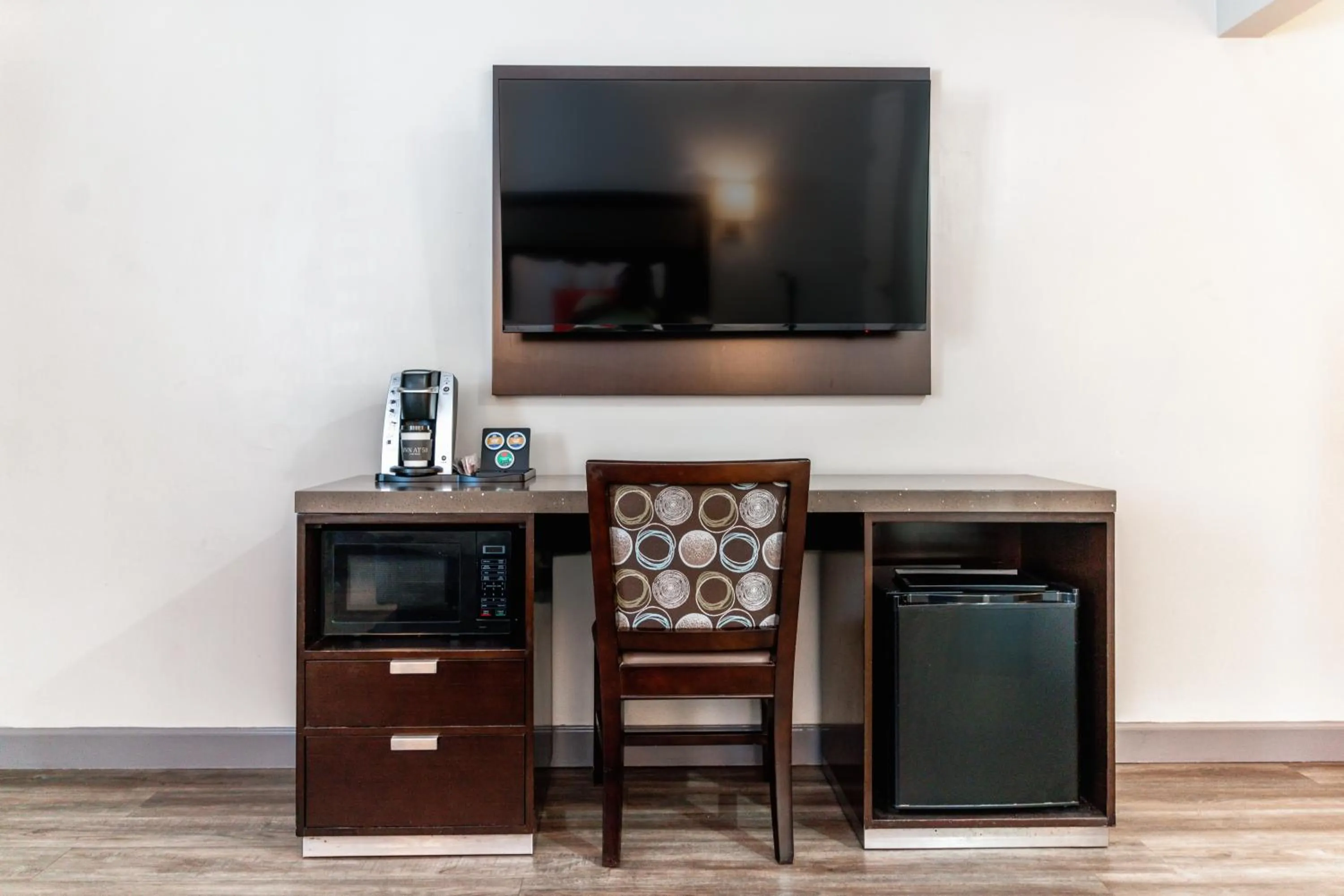 Inn at 50 Long Beach Convention Center