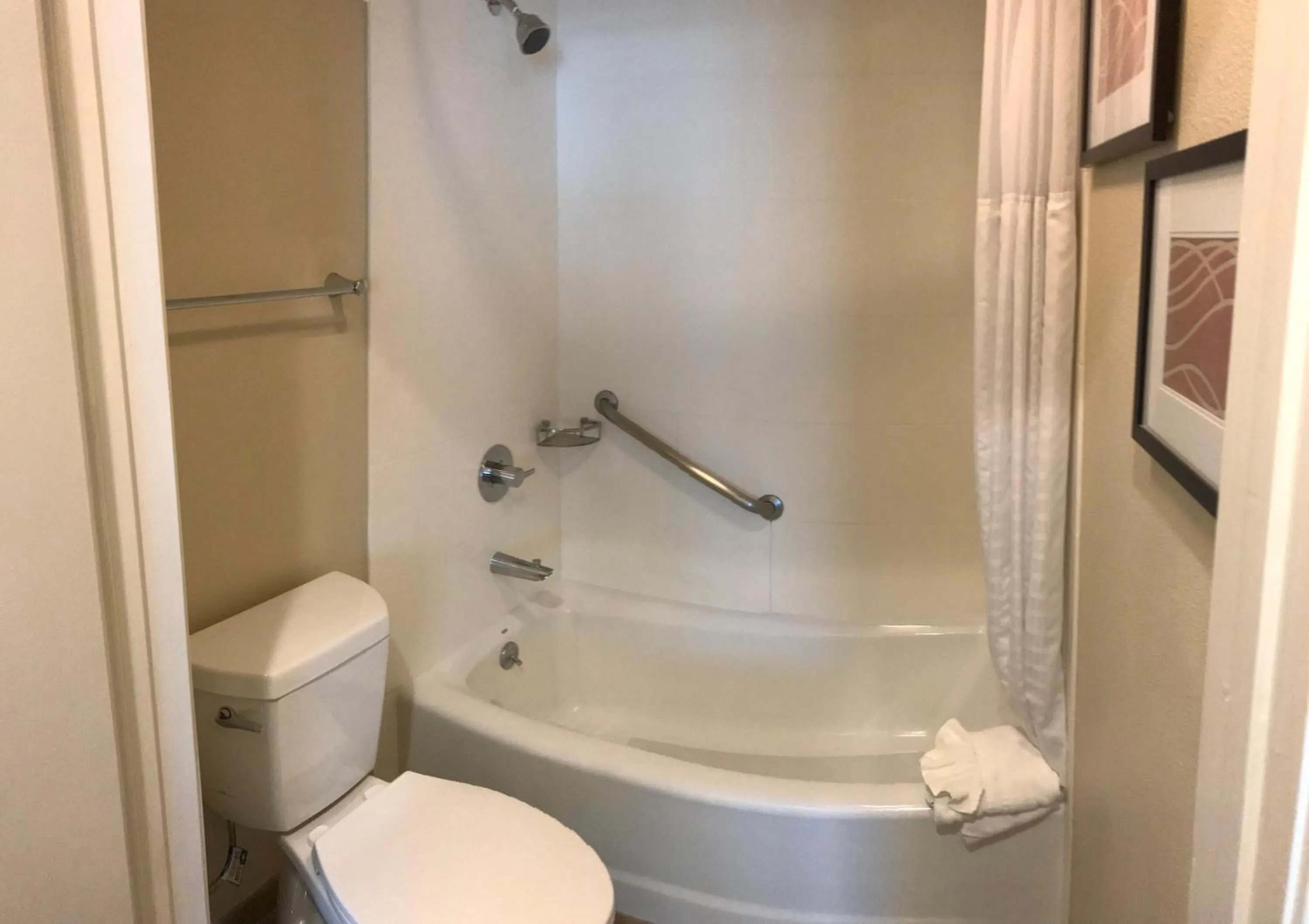 Property building in Comfort Inn Santa Monica - West Los Angeles