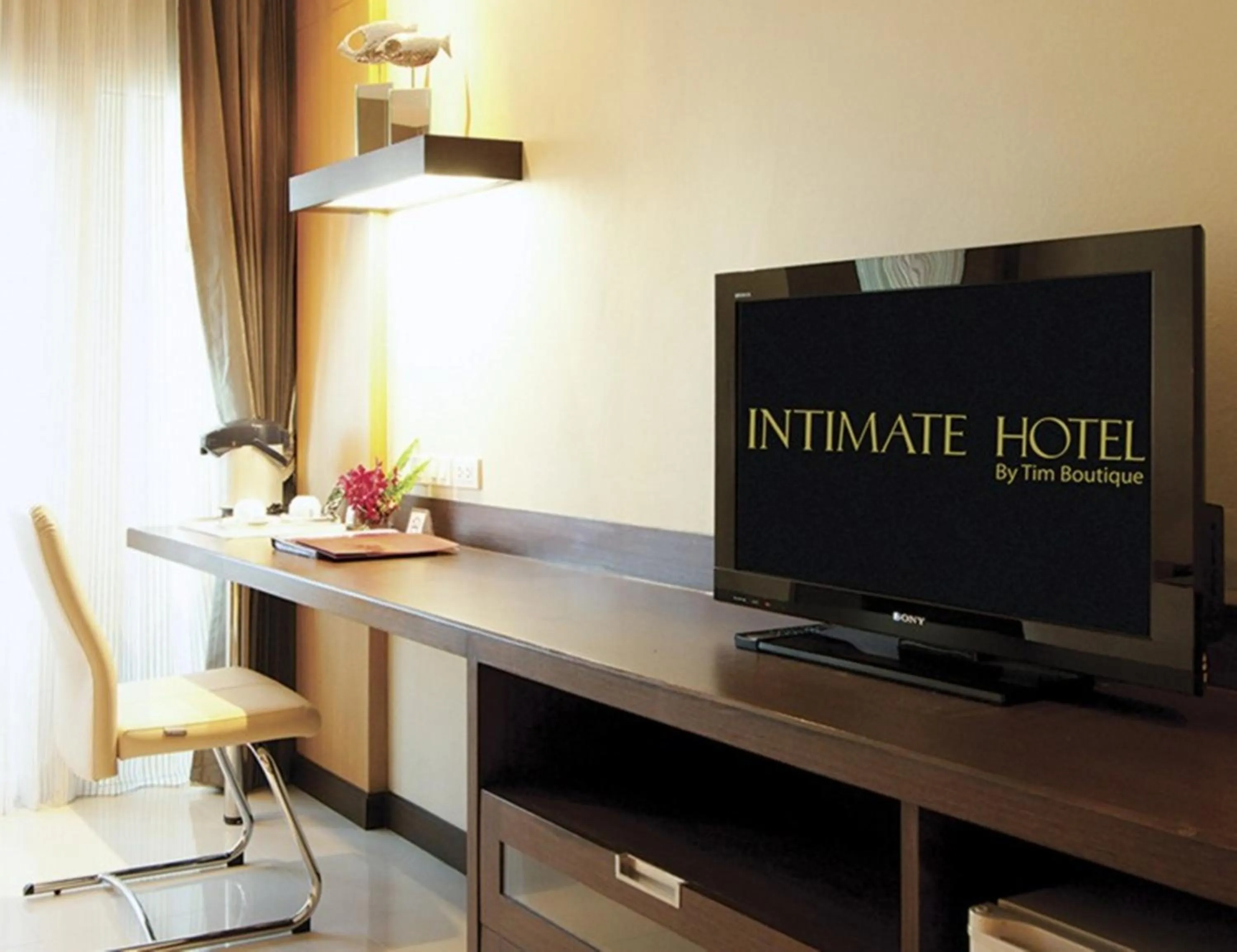 TV and multimedia in Intimate Hotel Pattaya - SHA Extra Plus
