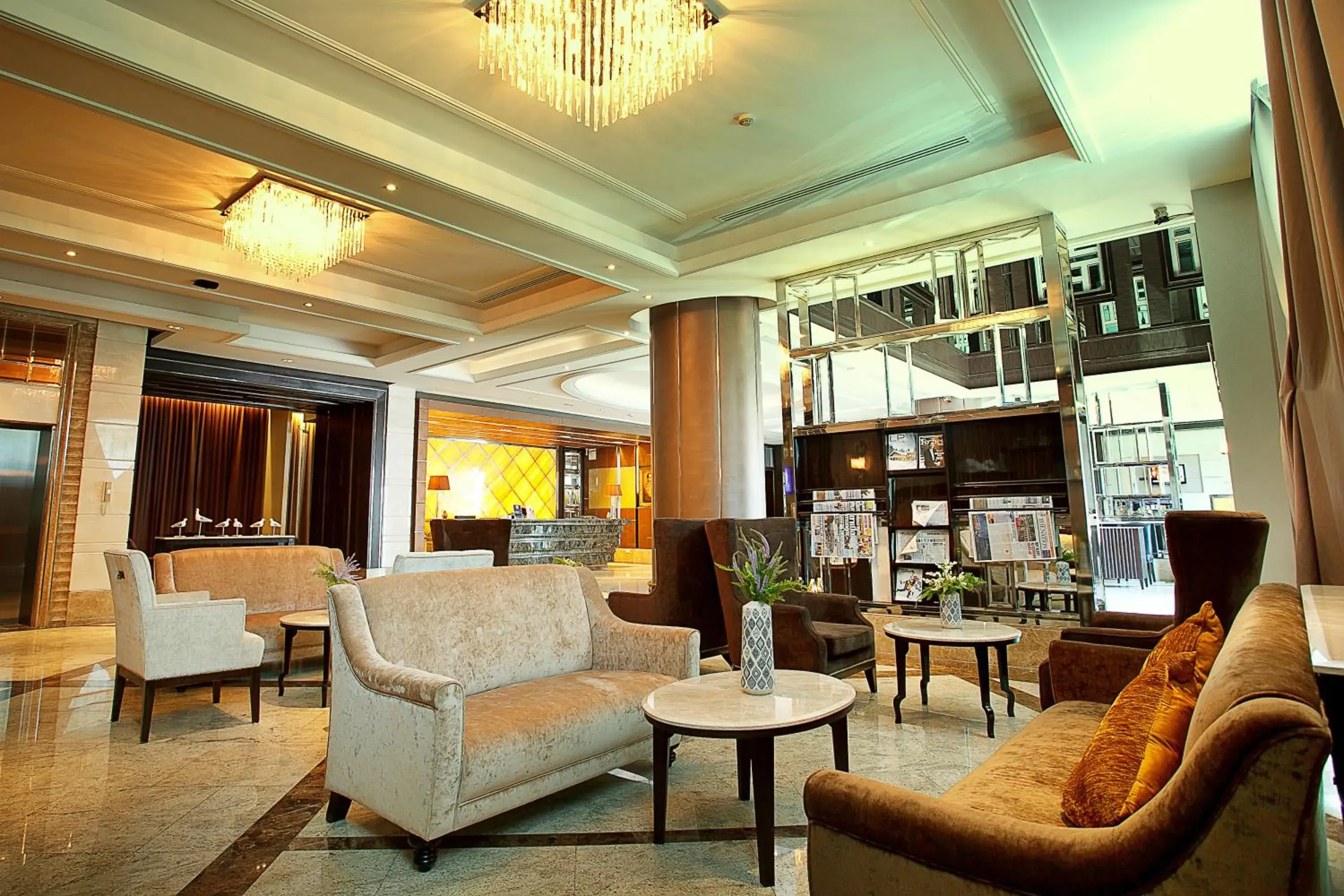 Lobby or reception, Lounge/Bar in Intimate Hotel Pattaya - SHA Extra Plus