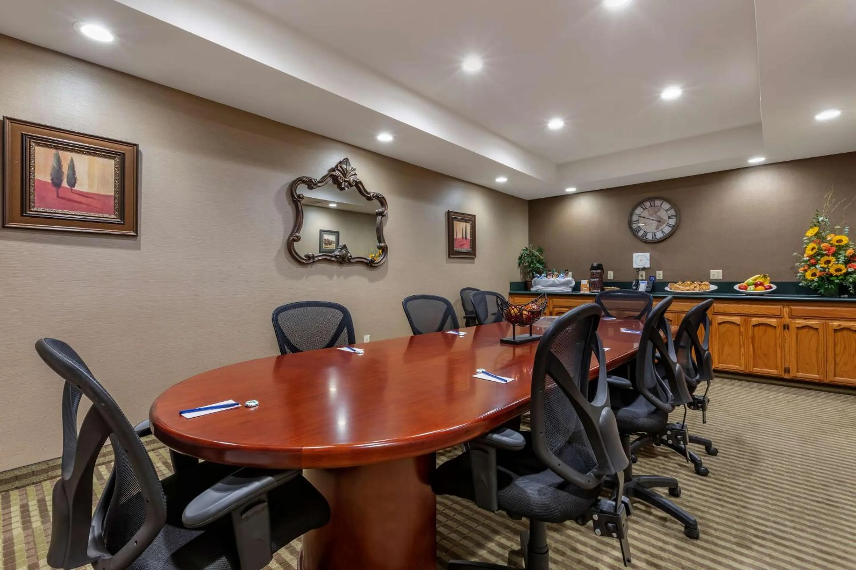 Meeting/conference room in Comfort Suites Visalia - Convention Center