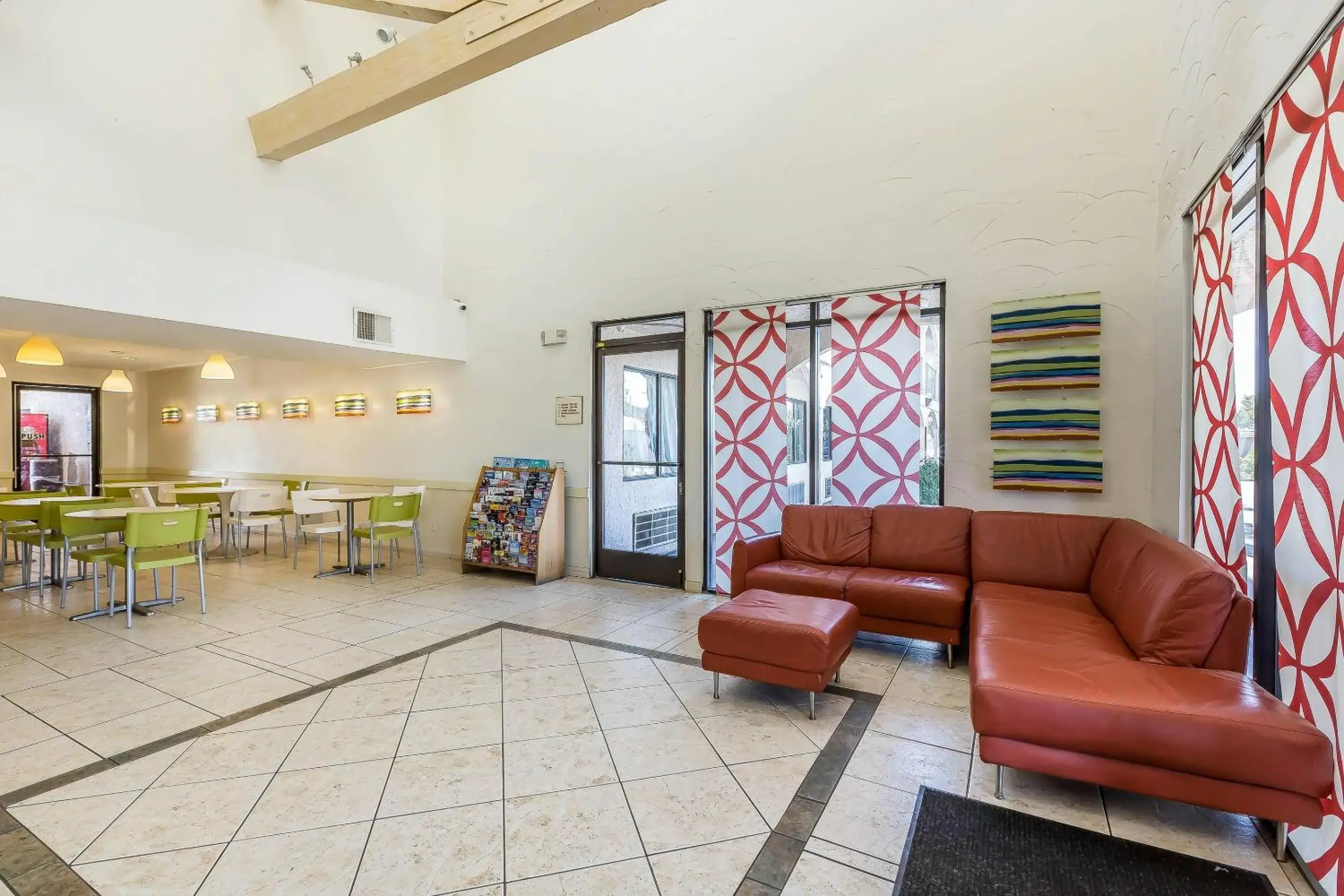 Lobby or reception in Rodeway Inn Magic Mountain Area Lobby or reception in Rodeway Inn Magic Mountain Area