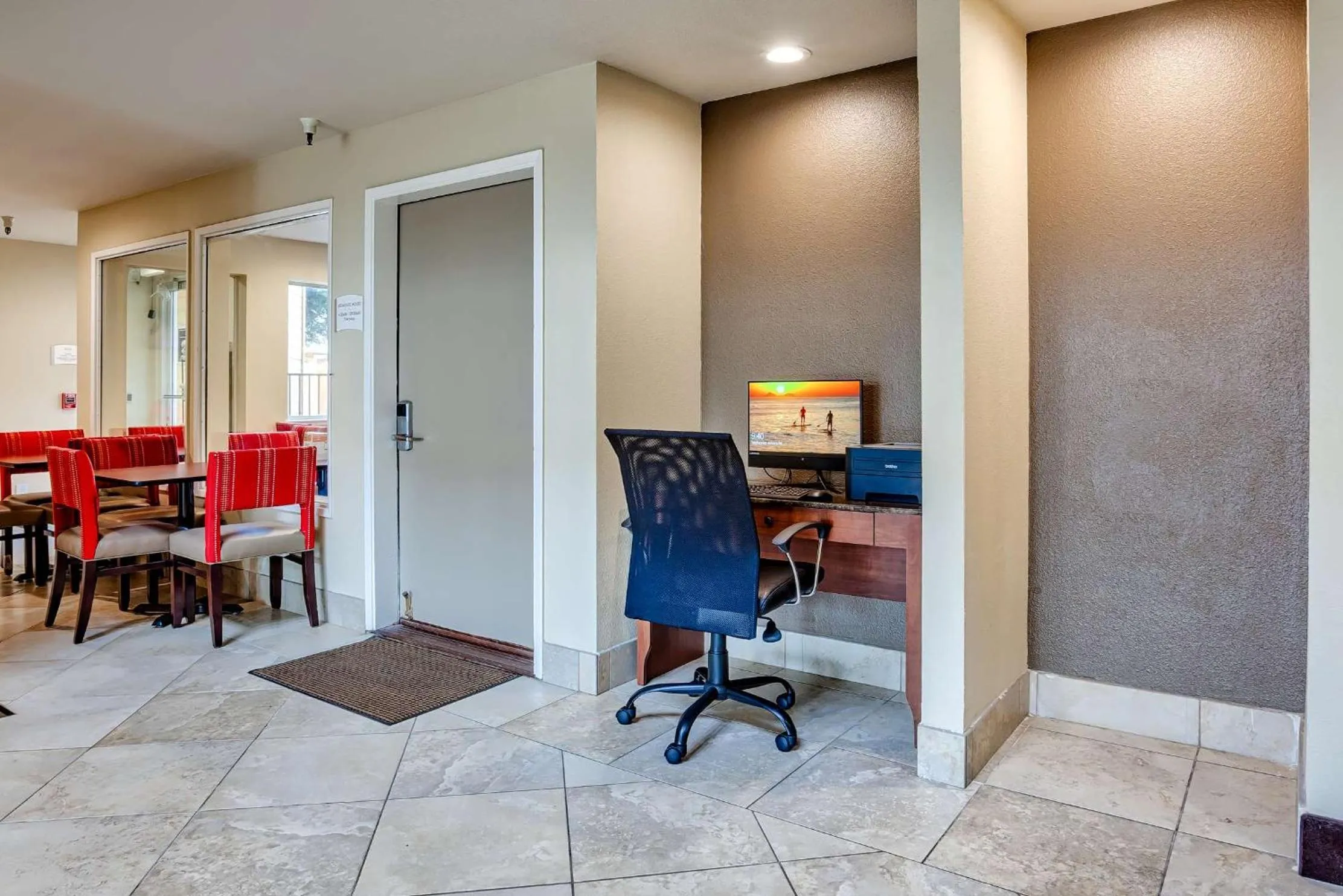 Business facilities in Quality Inn near Six Flags Discovery Kingdom-Napa Valley