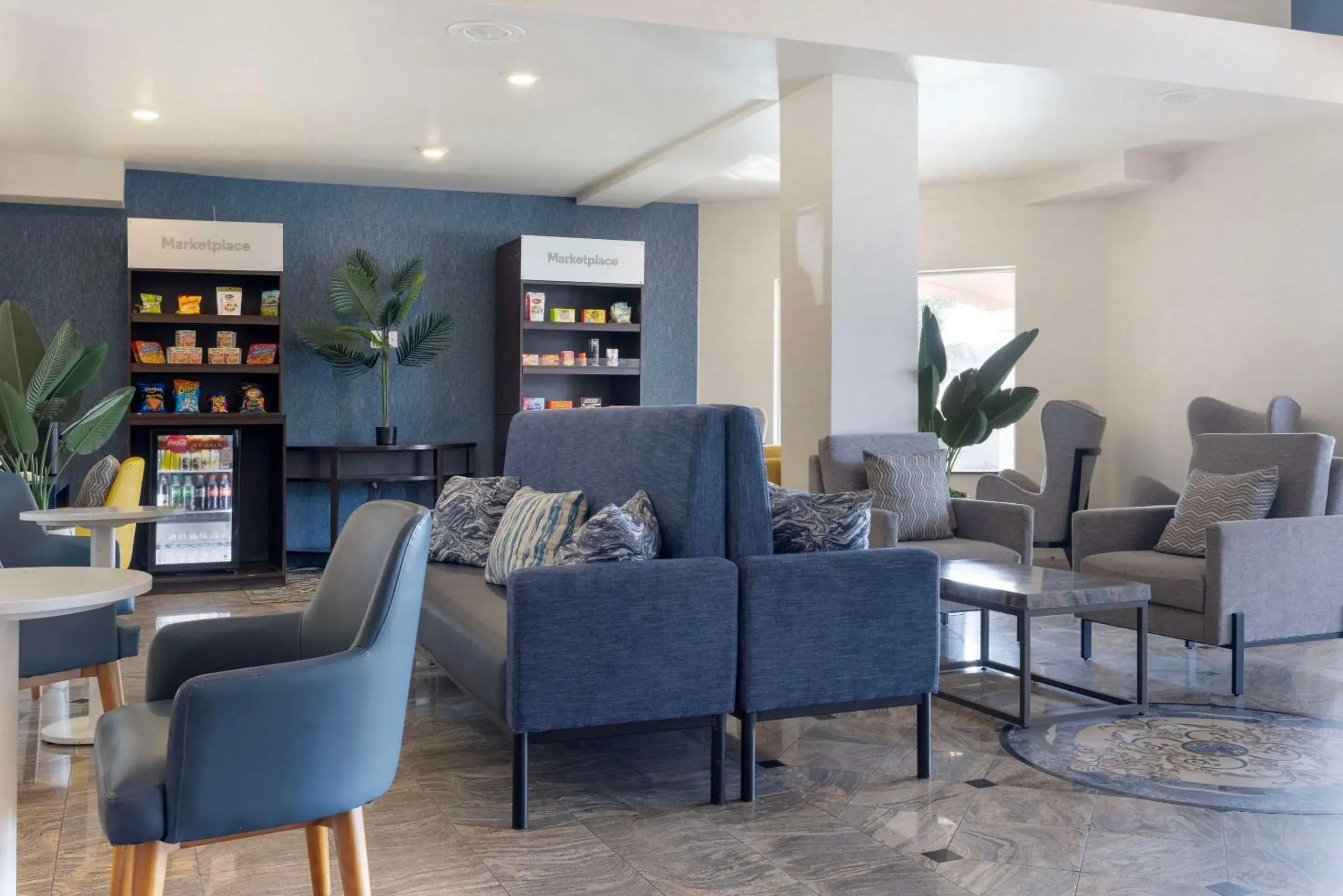 Lobby or reception in Comfort Suites Oceanside Camp Pendleton Area Lobby or reception in Comfort Suites Oceanside Camp Pendleton Area