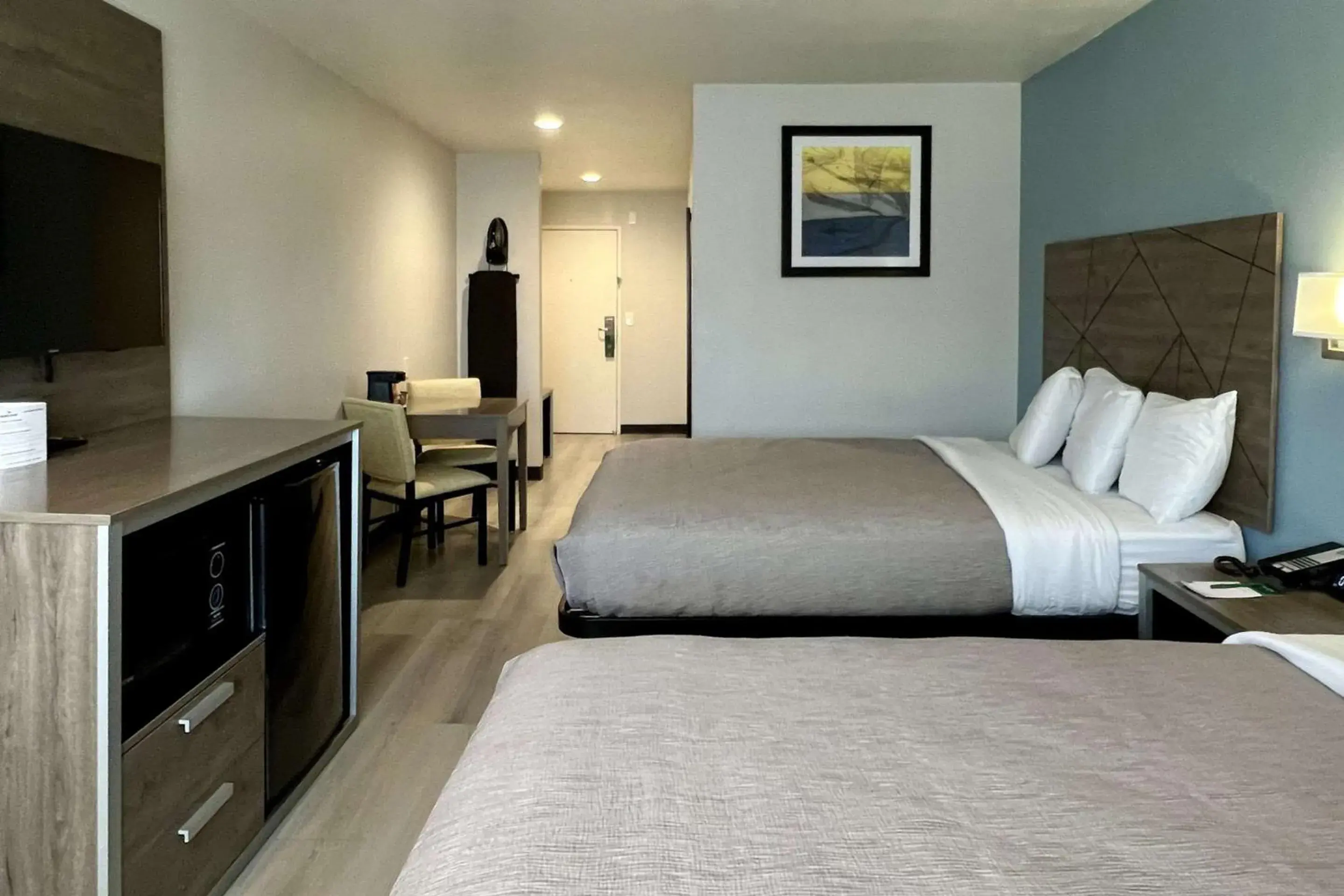 Bedroom, Bed in Quality Inn Tracy I-205 Bedroom, Bed in Quality Inn Tracy I-205