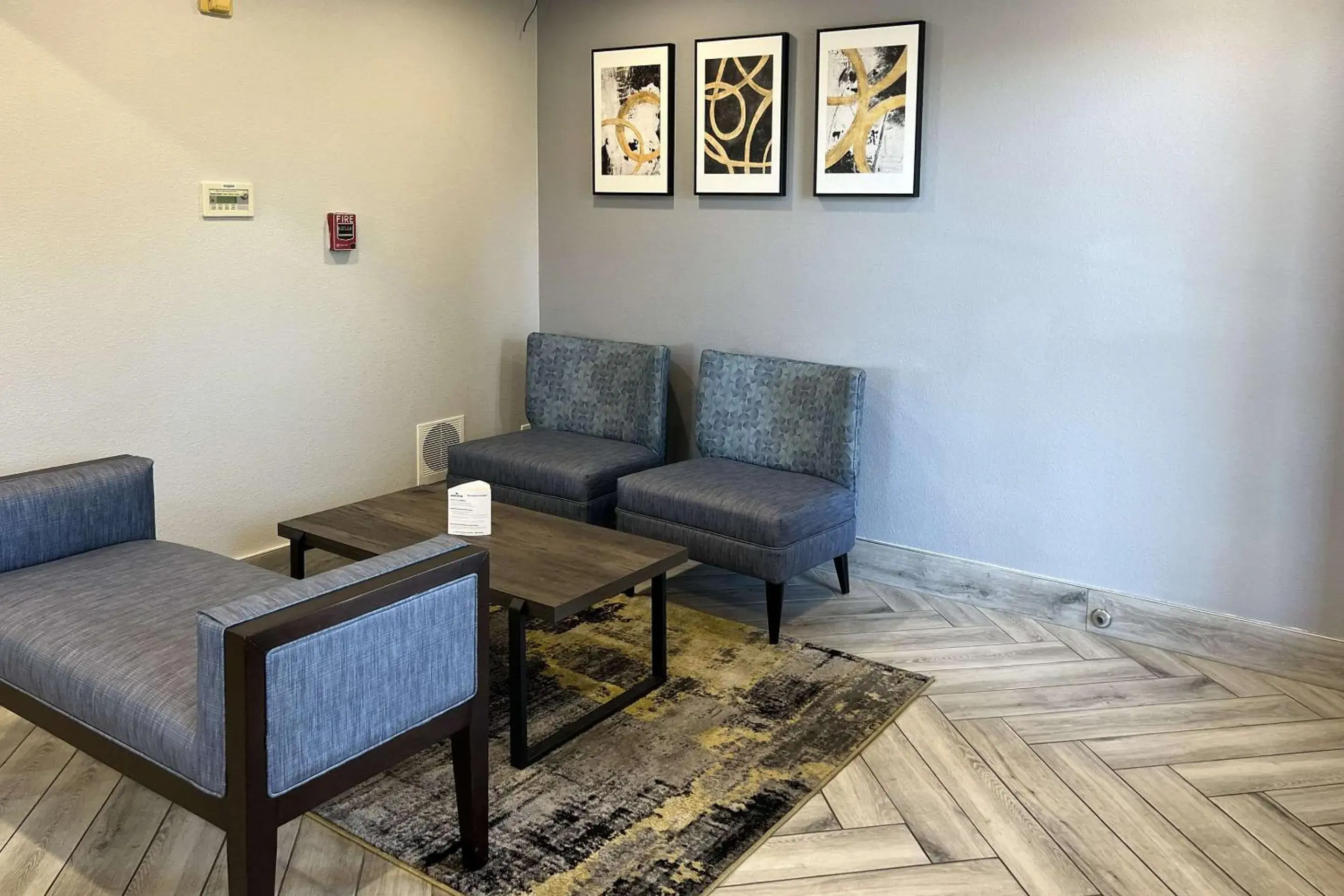 Lobby or reception in Quality Inn Tracy I-205 Lobby or reception in Quality Inn Tracy I-205