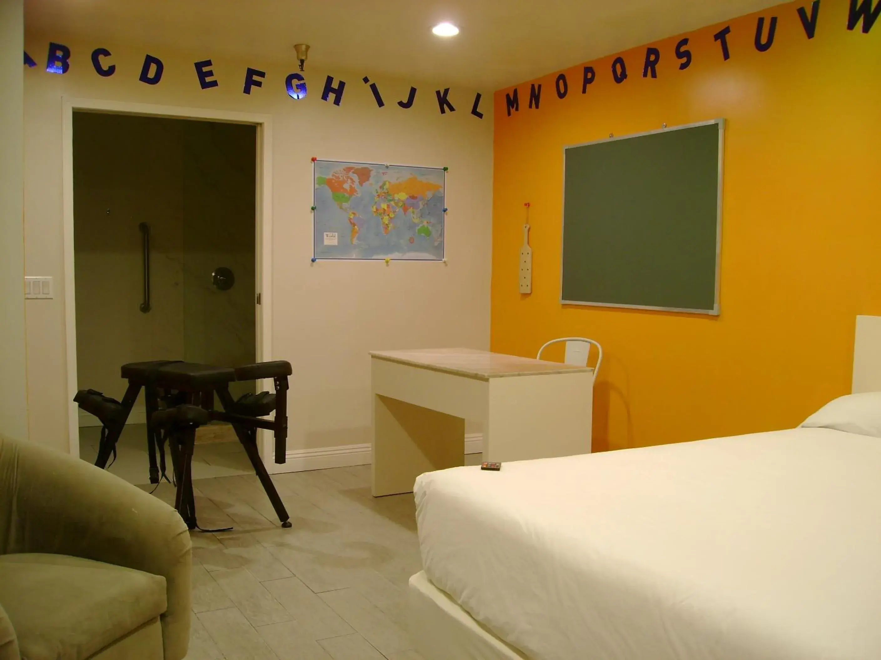 Bed in Hotel Le Reve Pasadena Bed in Hotel Le Reve Pasadena