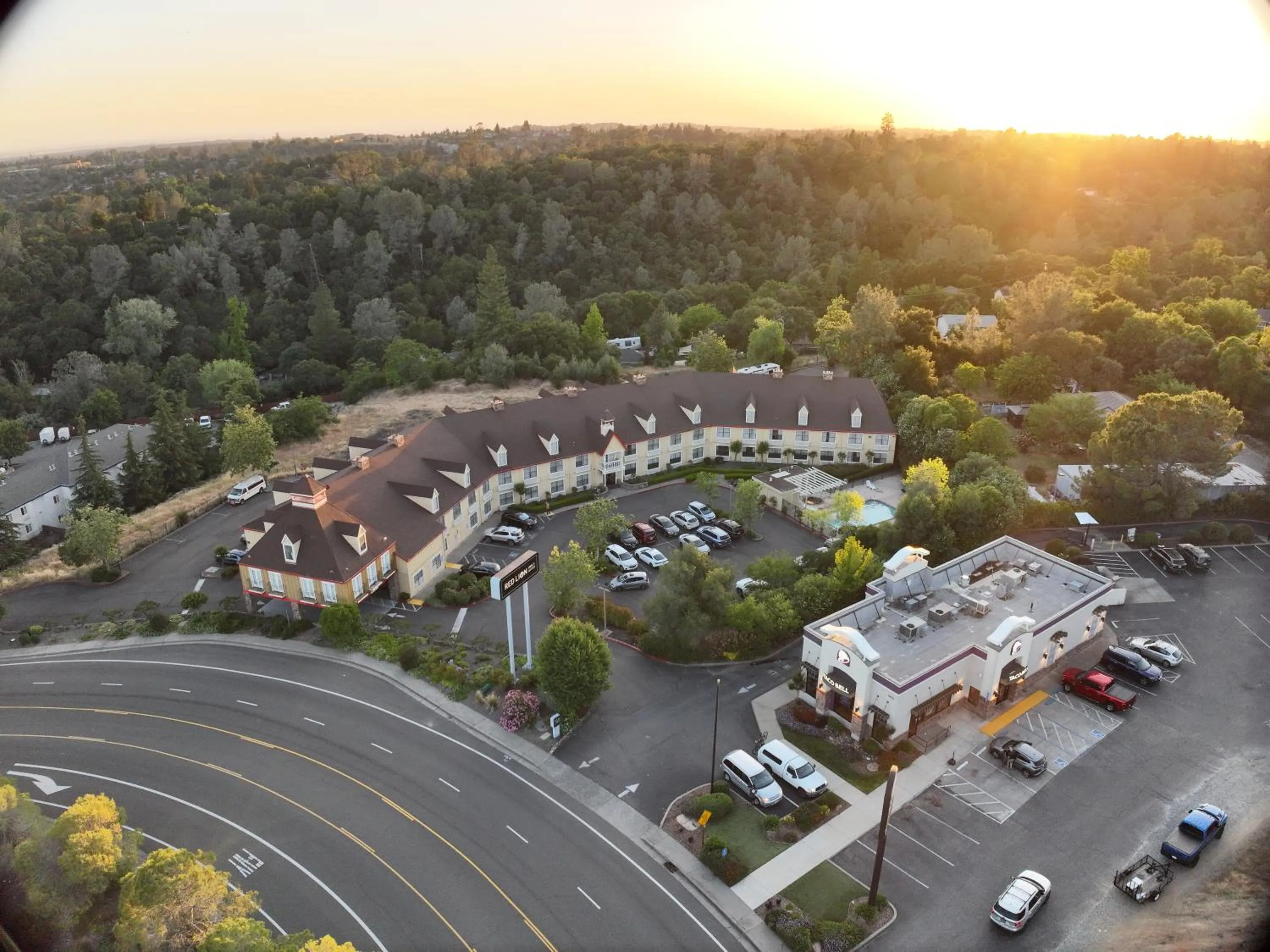 Red Lion Inn & Suites Auburn