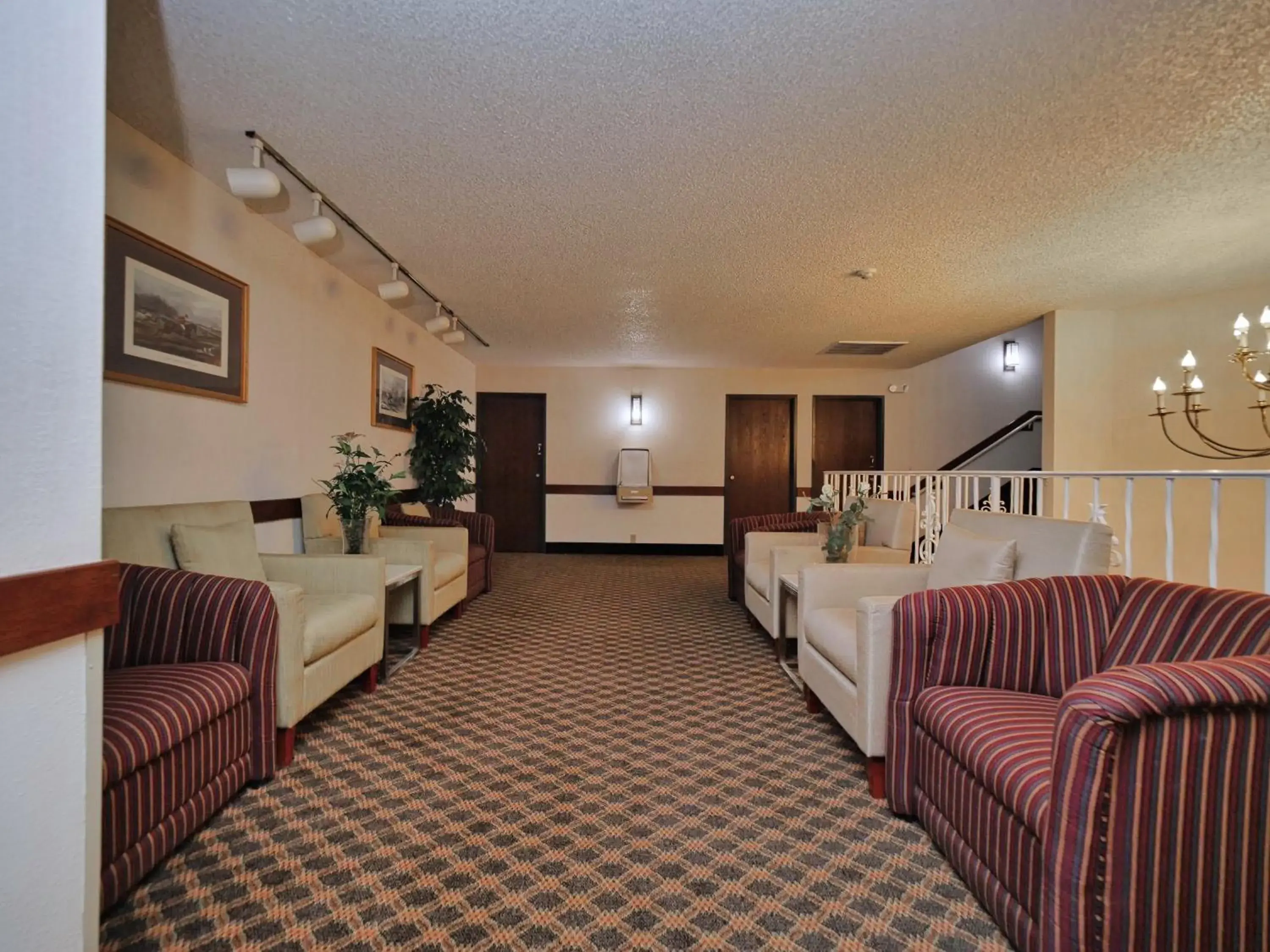 Bed in Red Lion Inn & Suites Auburn Bed in Red Lion Inn & Suites Auburn