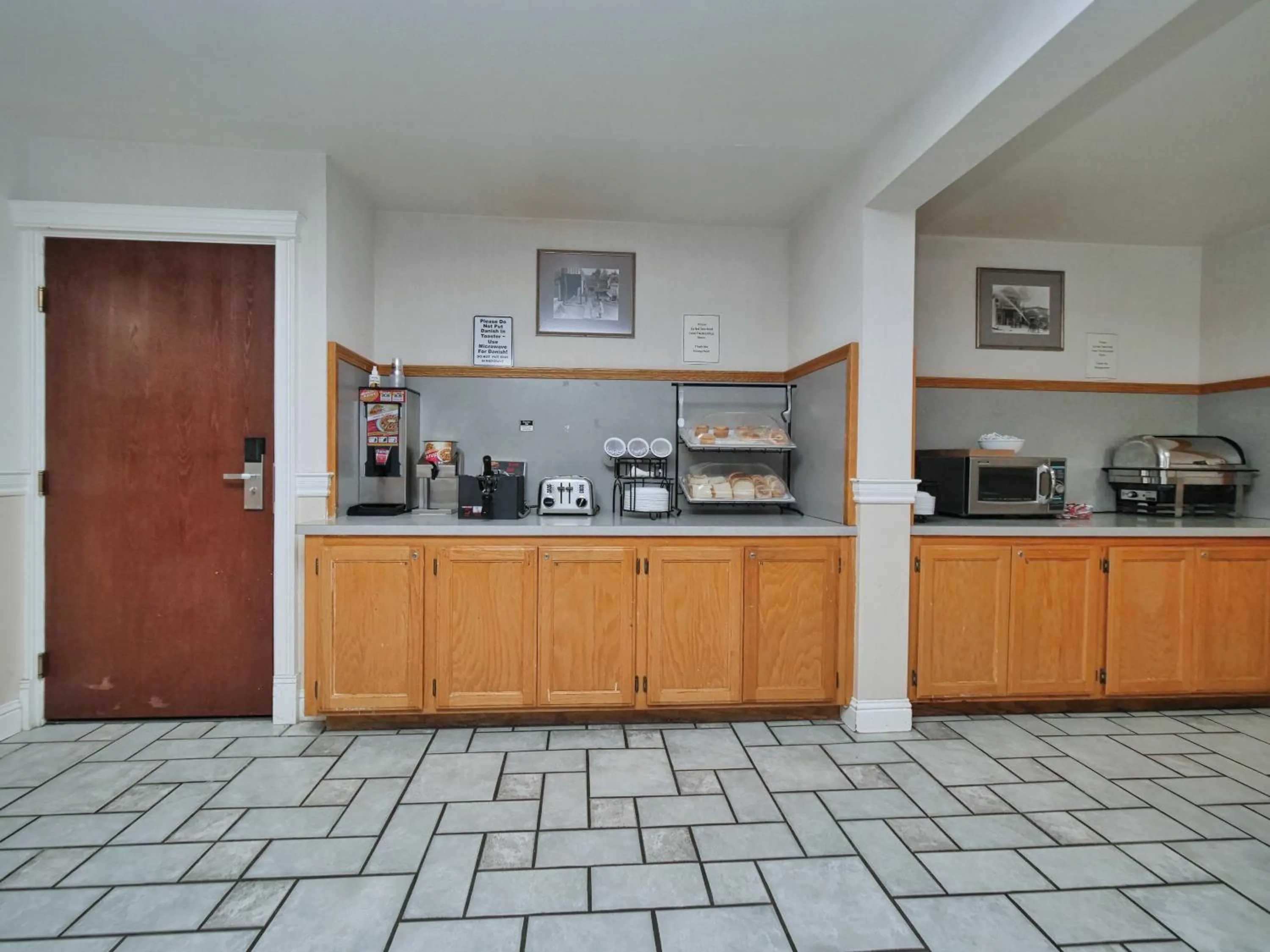 Red Lion Inn & Suites Auburn