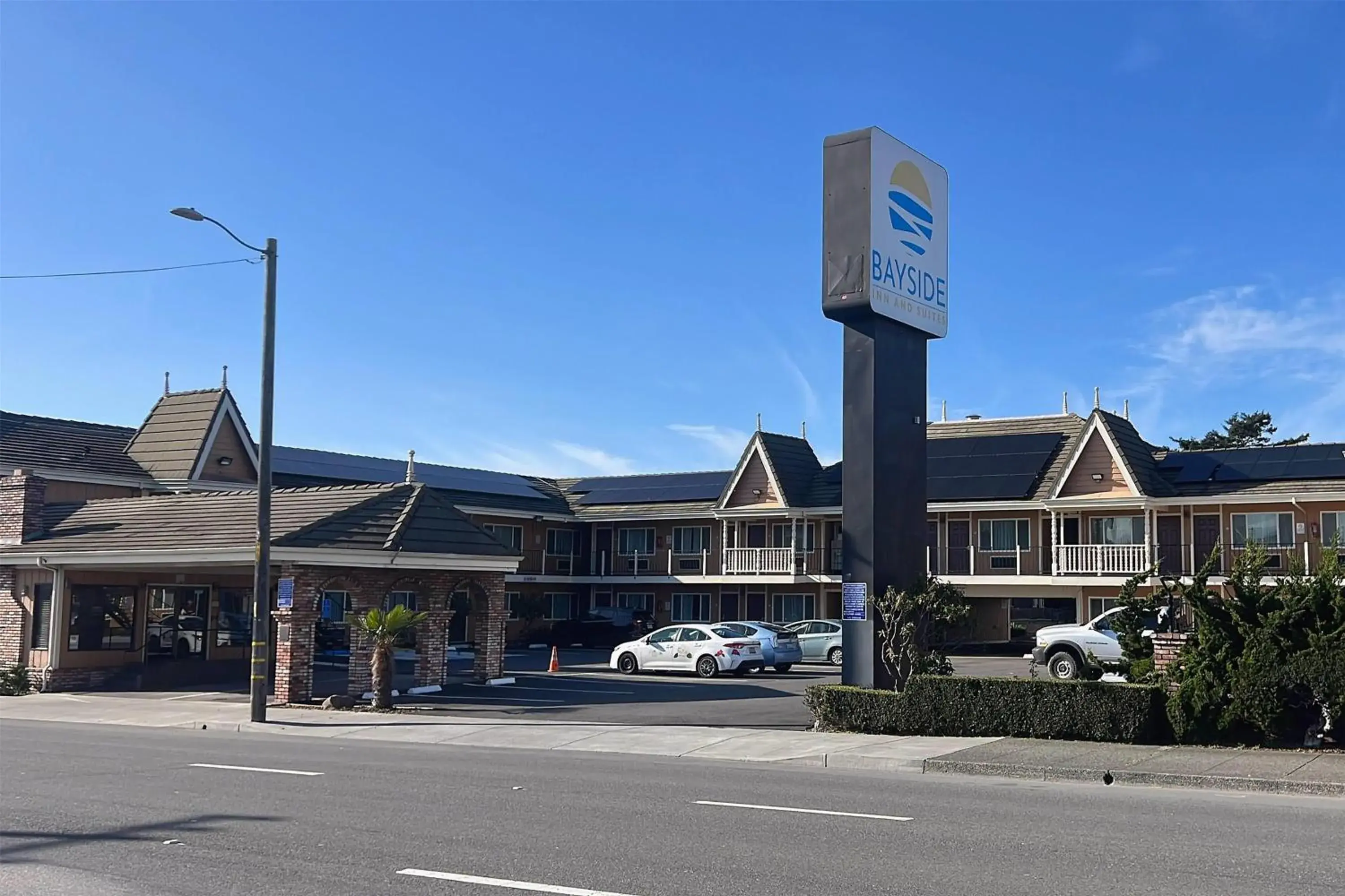 Property building in Ramada Bayside Inn & Suites Eureka Property building in Ramada Bayside Inn & Suites Eureka