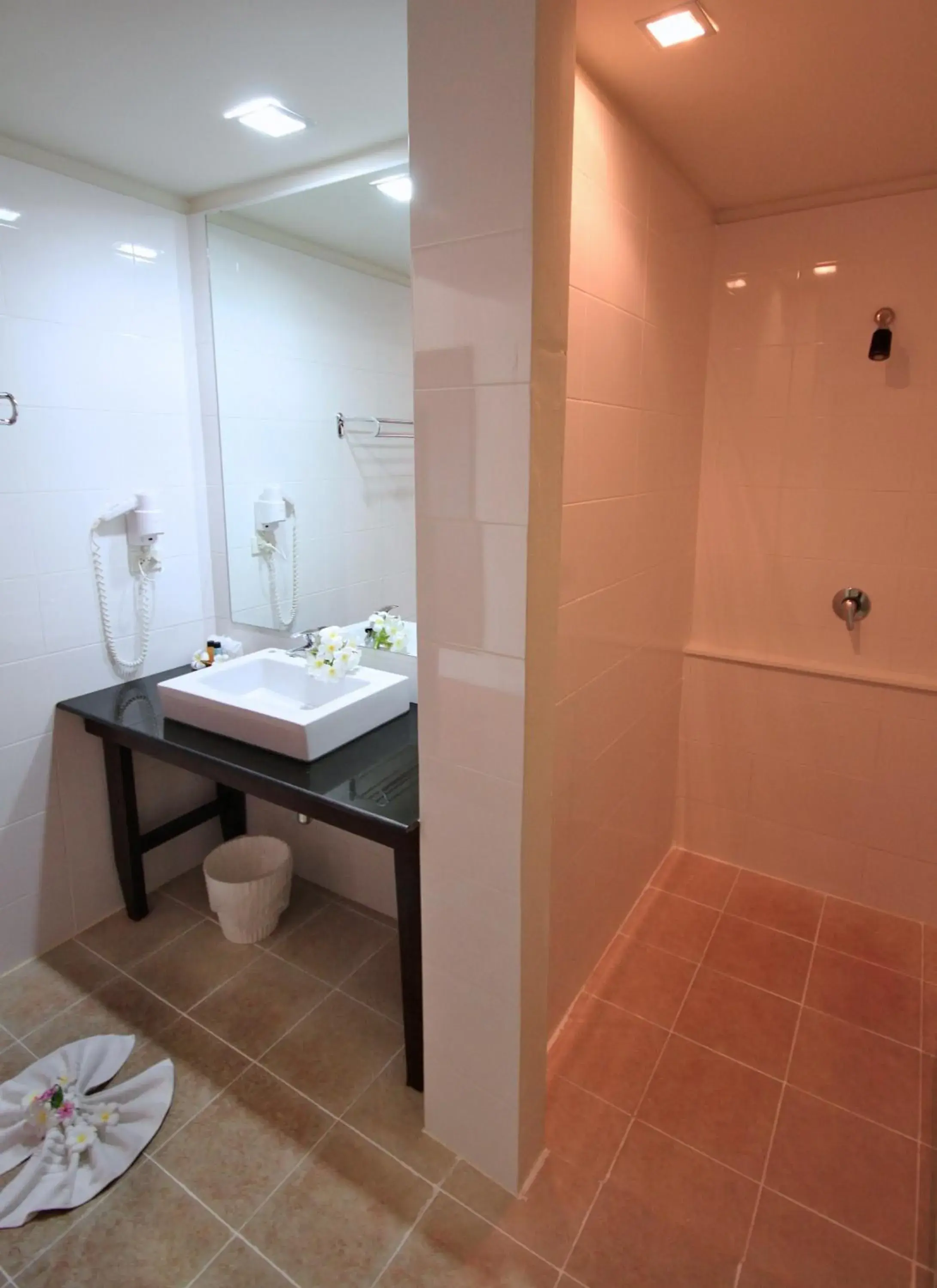 Bathroom in The Hive Hotel Bathroom in The Hive Hotel