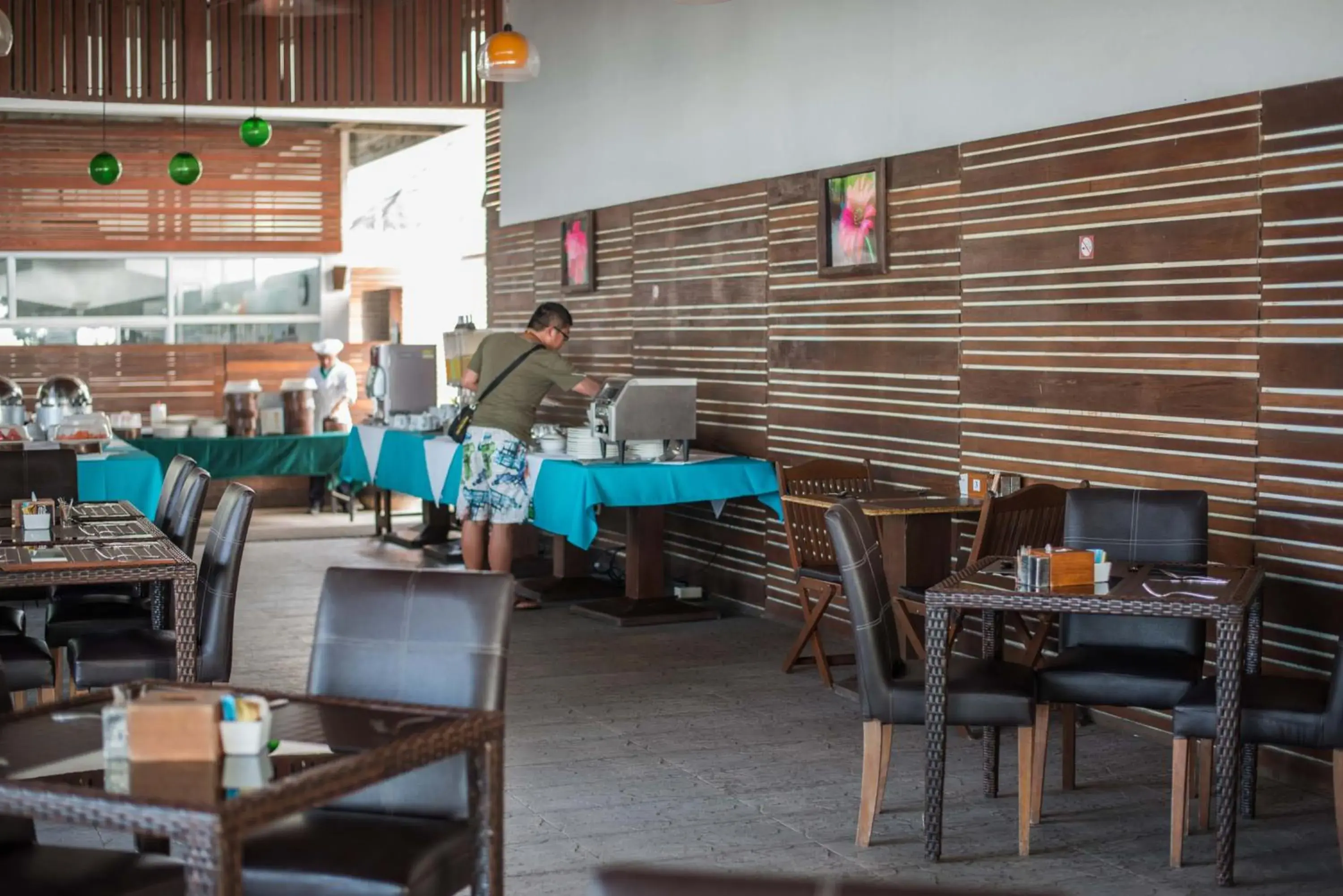 Restaurant/places to eat in The Hive Hotel Restaurant/places to eat in The Hive Hotel