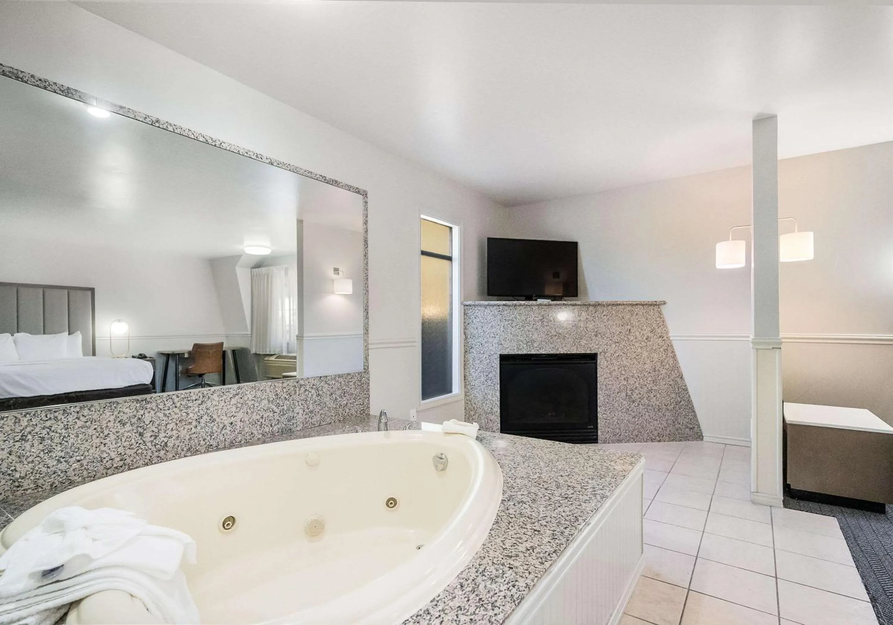 Bedroom in Quality Inn South Lake Tahoe