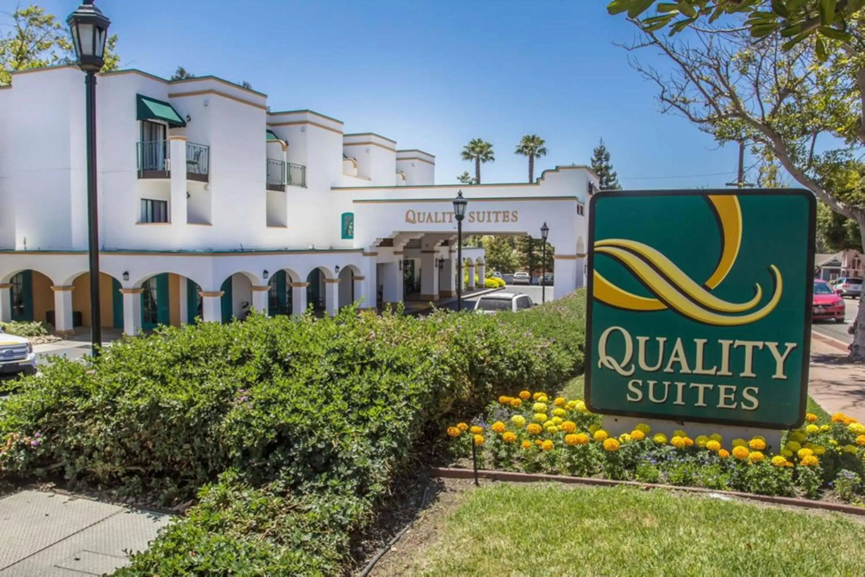 Property building in Quality Suites Downtown San Luis Obispo Property building in Quality Suites Downtown San Luis Obispo