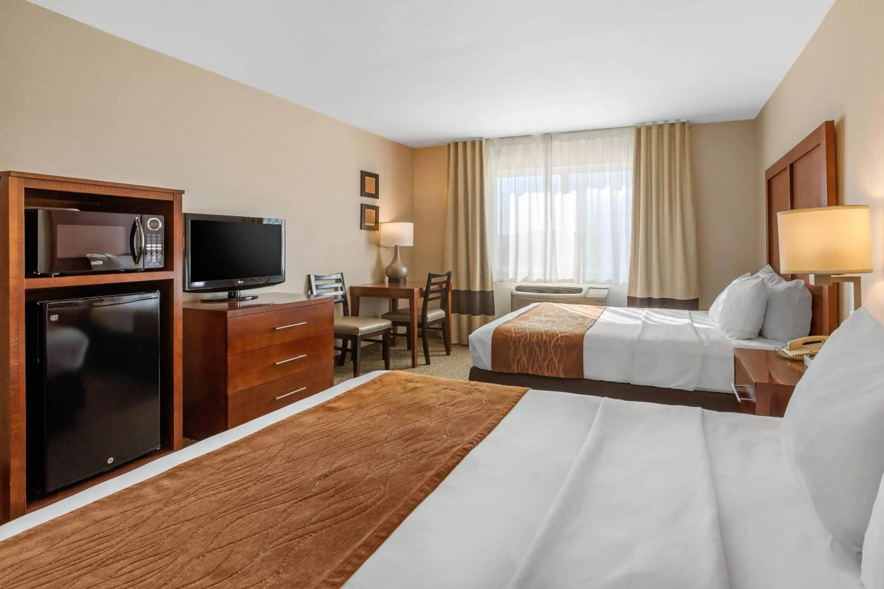 Bedroom, Bed in Comfort Inn & Suites Murrieta Temecula Wine Country