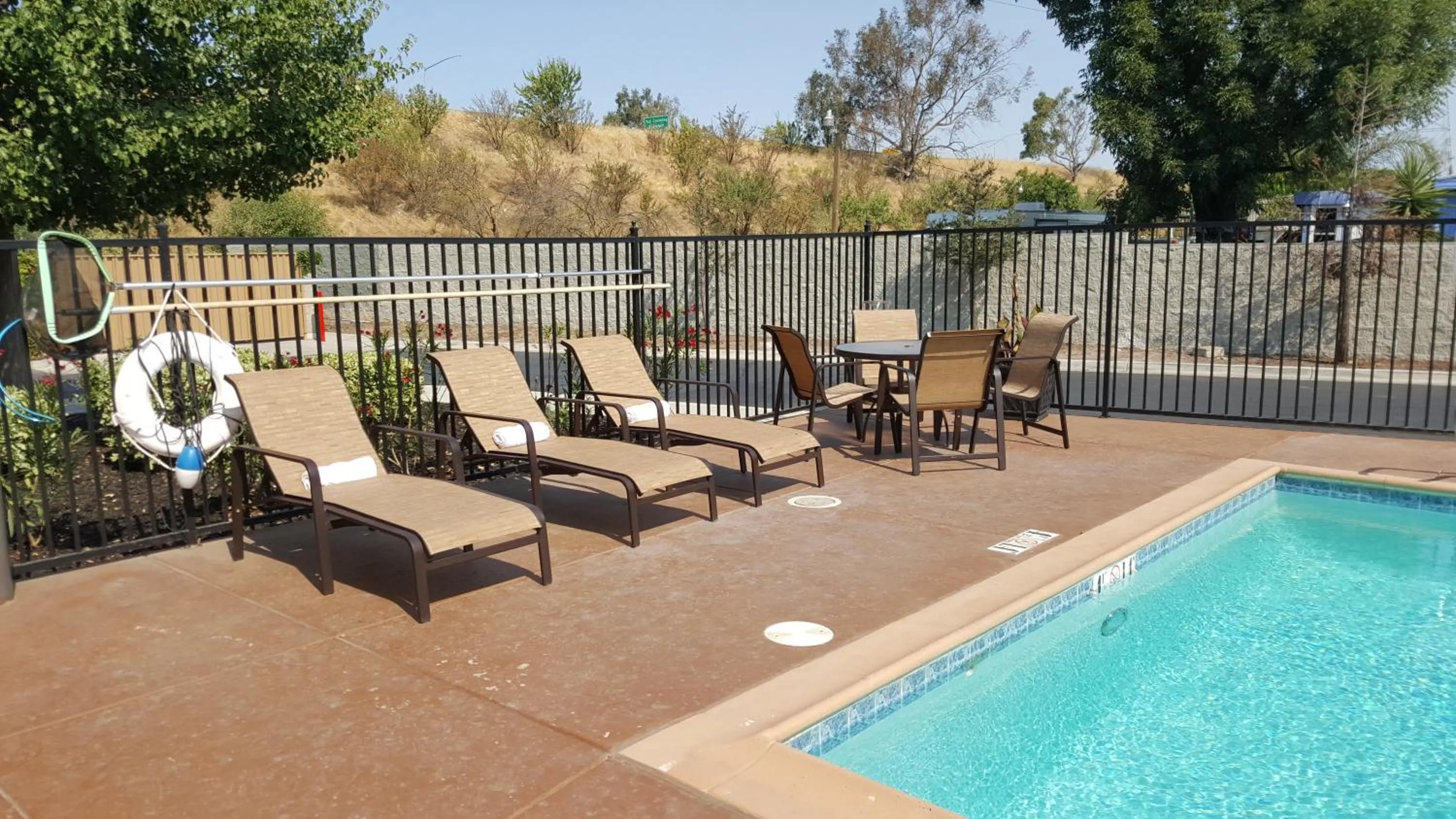 Best Western Plus Delta Inn & Suites