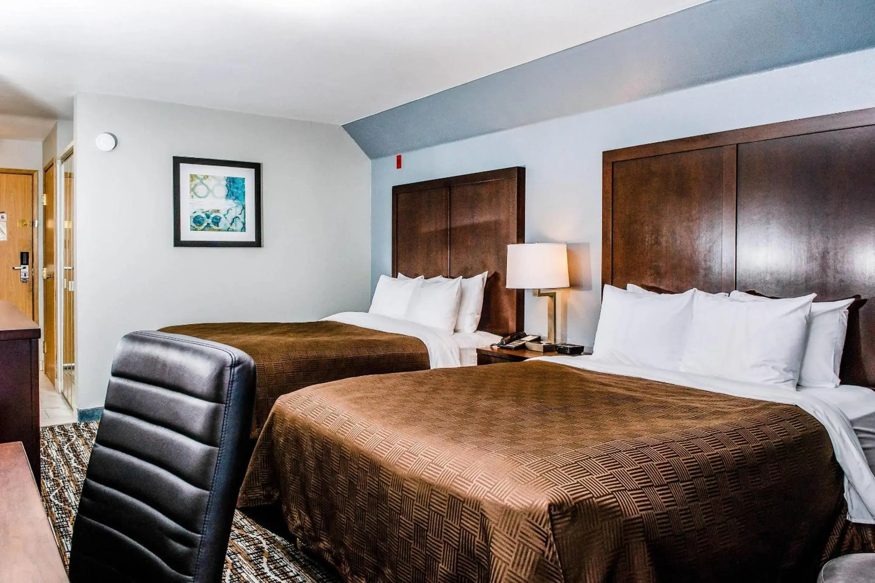 Bedroom, Bed in Clarion Hotel By Humboldt Bay Bedroom, Bed in Clarion Hotel By Humboldt Bay