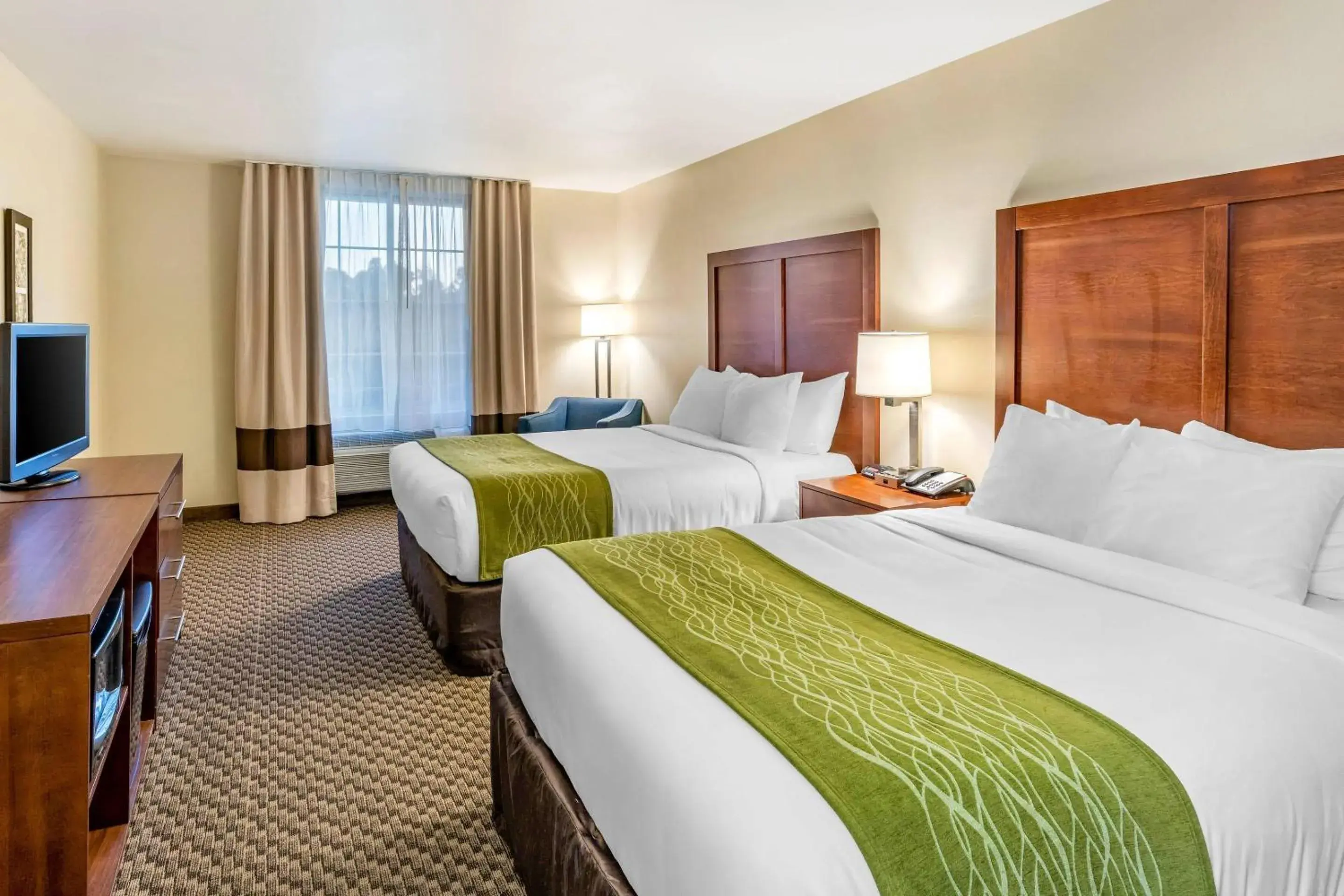 Bedroom, Bed in Comfort Inn & Suites Lancaster Antelope Valley Bedroom, Bed in Comfort Inn & Suites Lancaster Antelope Valley