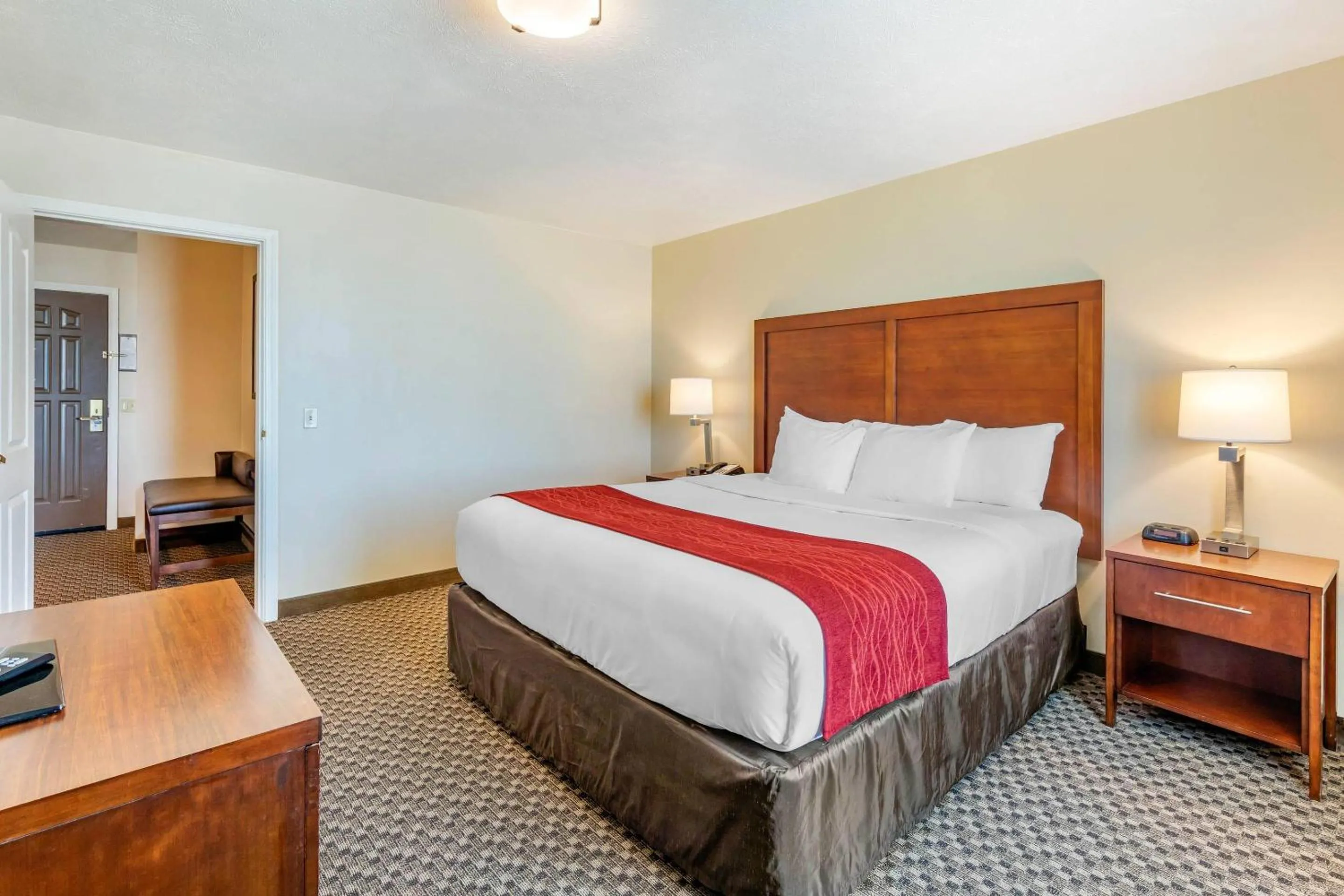Bedroom, Bed in Comfort Inn & Suites Lancaster Antelope Valley