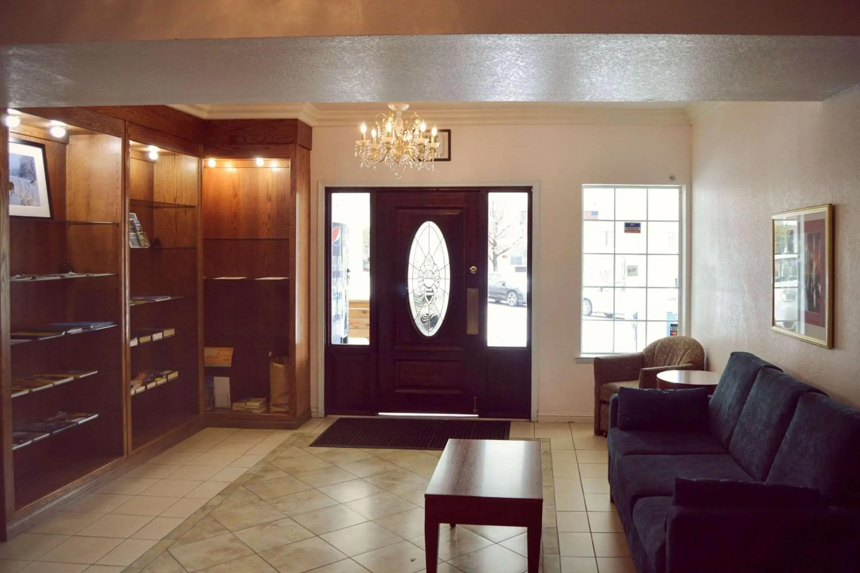 Lobby or reception in Quality Inn Yosemite Valley Gateway Lobby or reception in Quality Inn Yosemite Valley Gateway