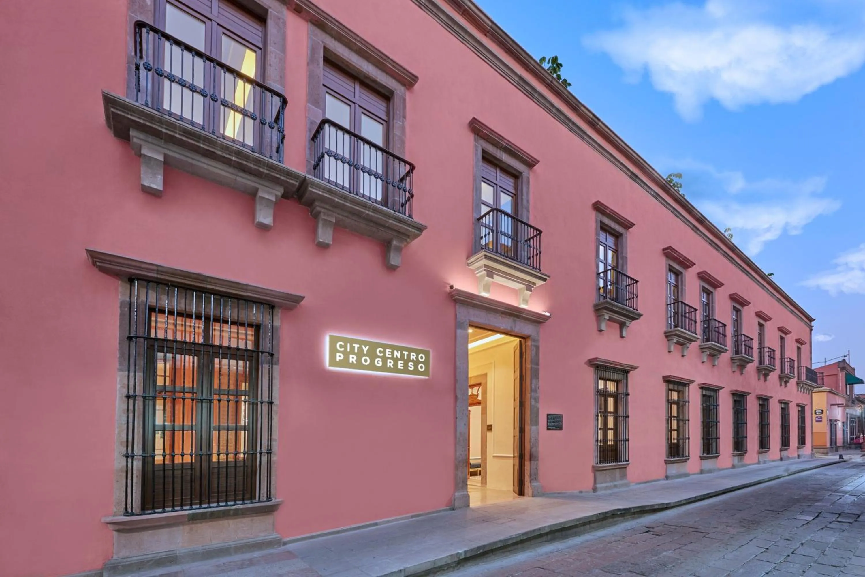 Property building in City Centro by Marriott San Luis Potosi