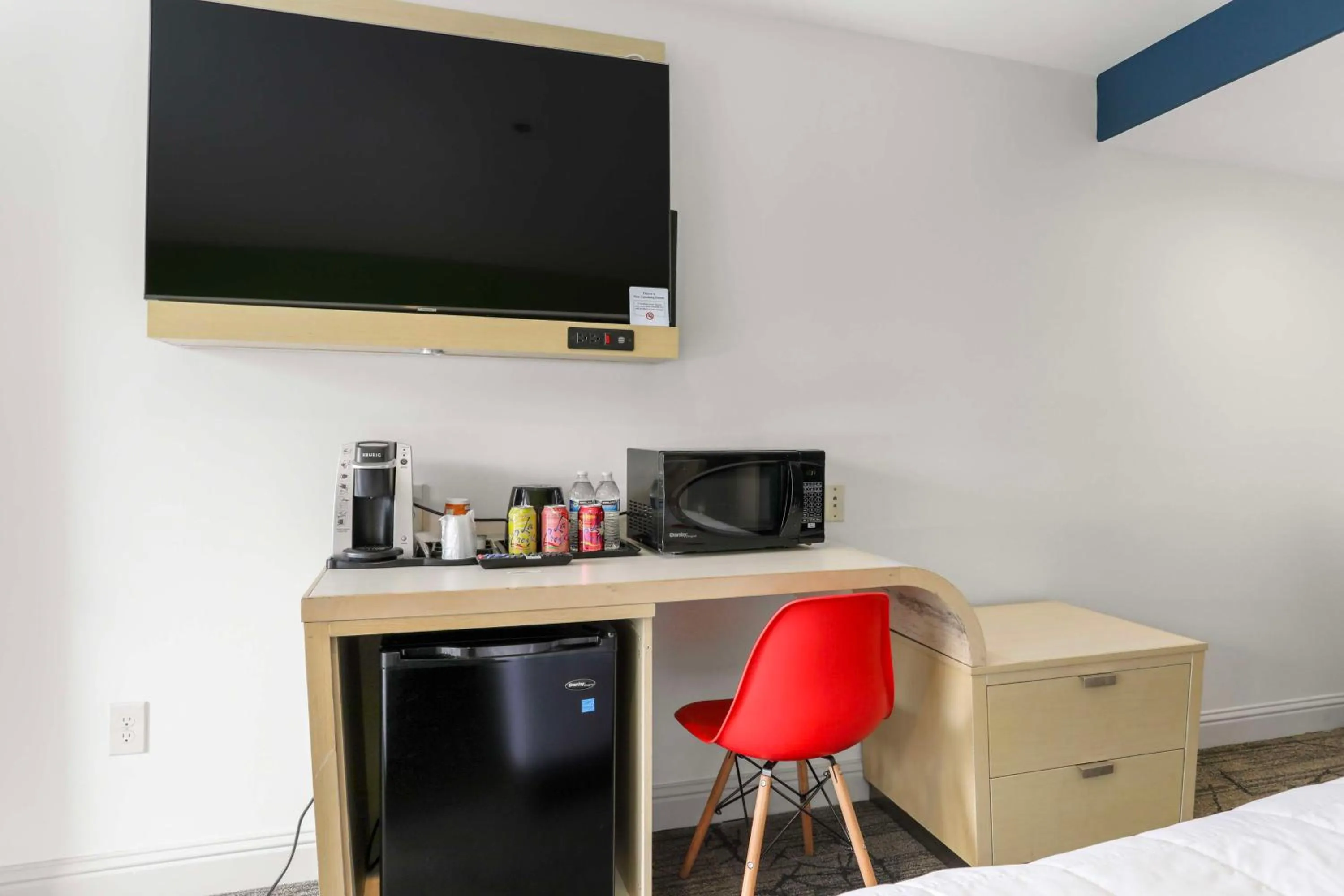 Bedroom in Signature Inn Berkeley