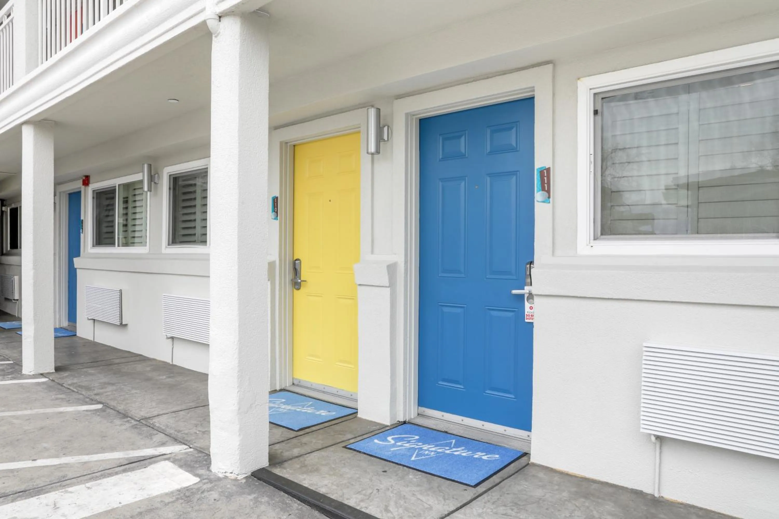 Property building in Signature Inn Berkeley