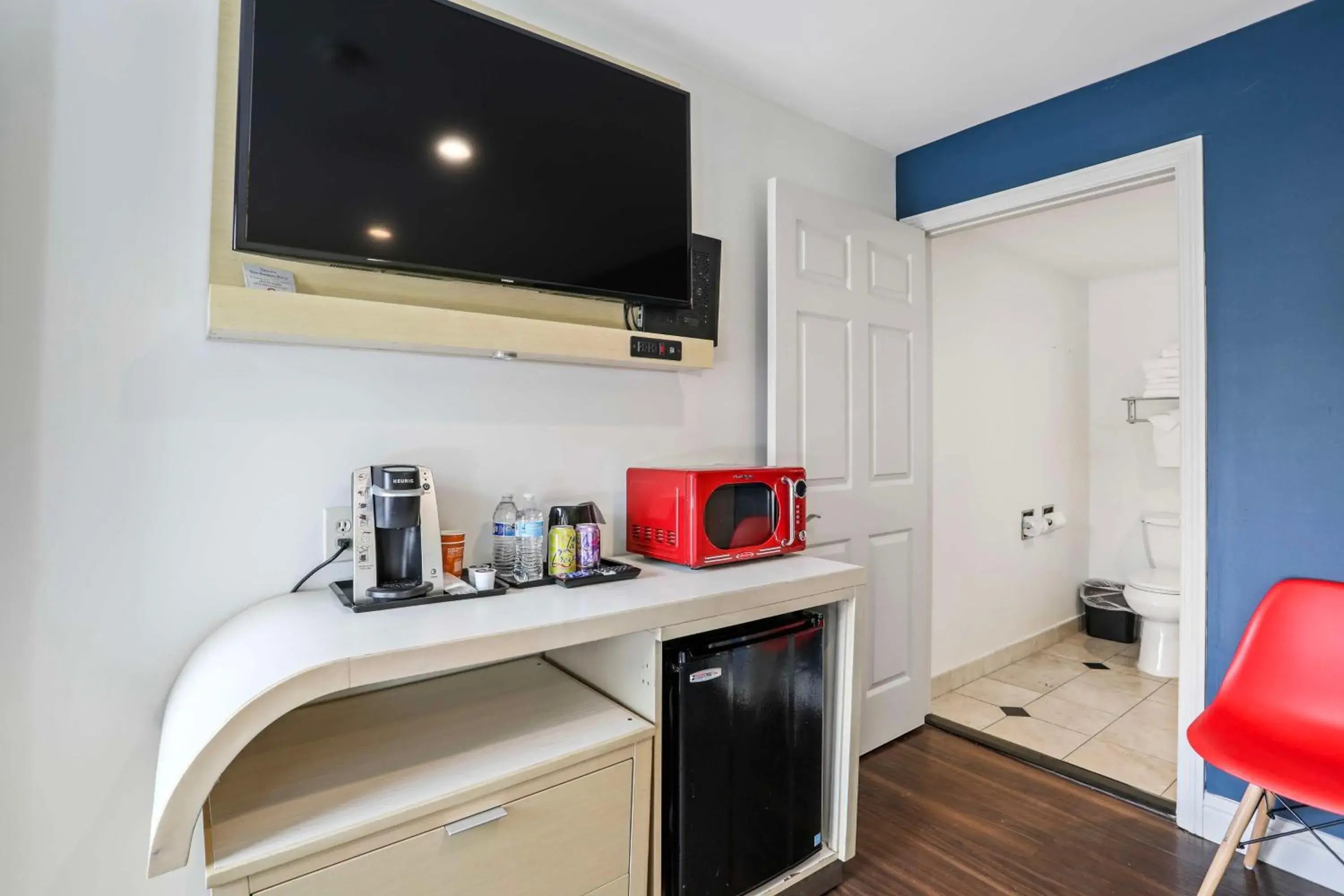 Bedroom in Inn at University Bedroom in Inn at University