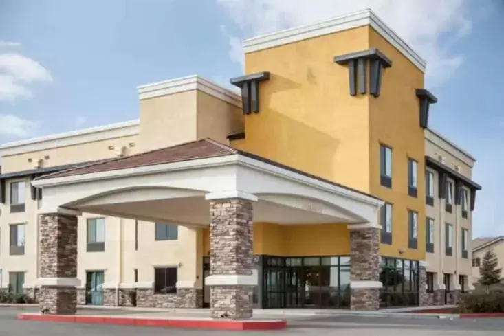 Property building in University Hotel Davis Area by IHG Property building in University Hotel Davis Area by IHG