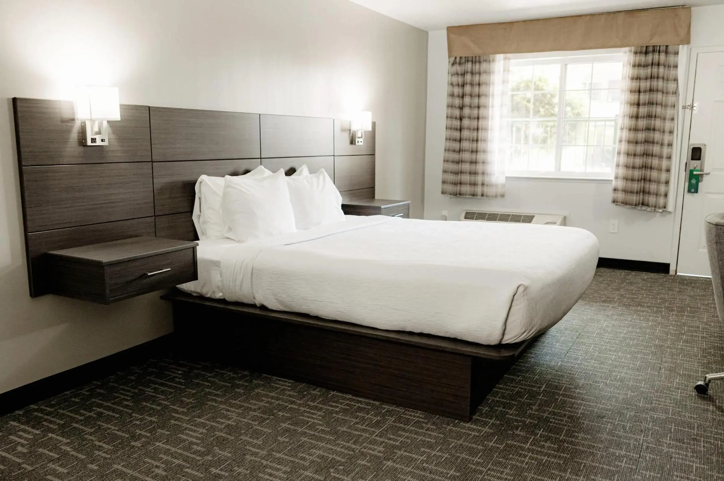 Bedroom, Bed in Quality Inn & Suites Lathrop Bedroom, Bed in Quality Inn & Suites Lathrop