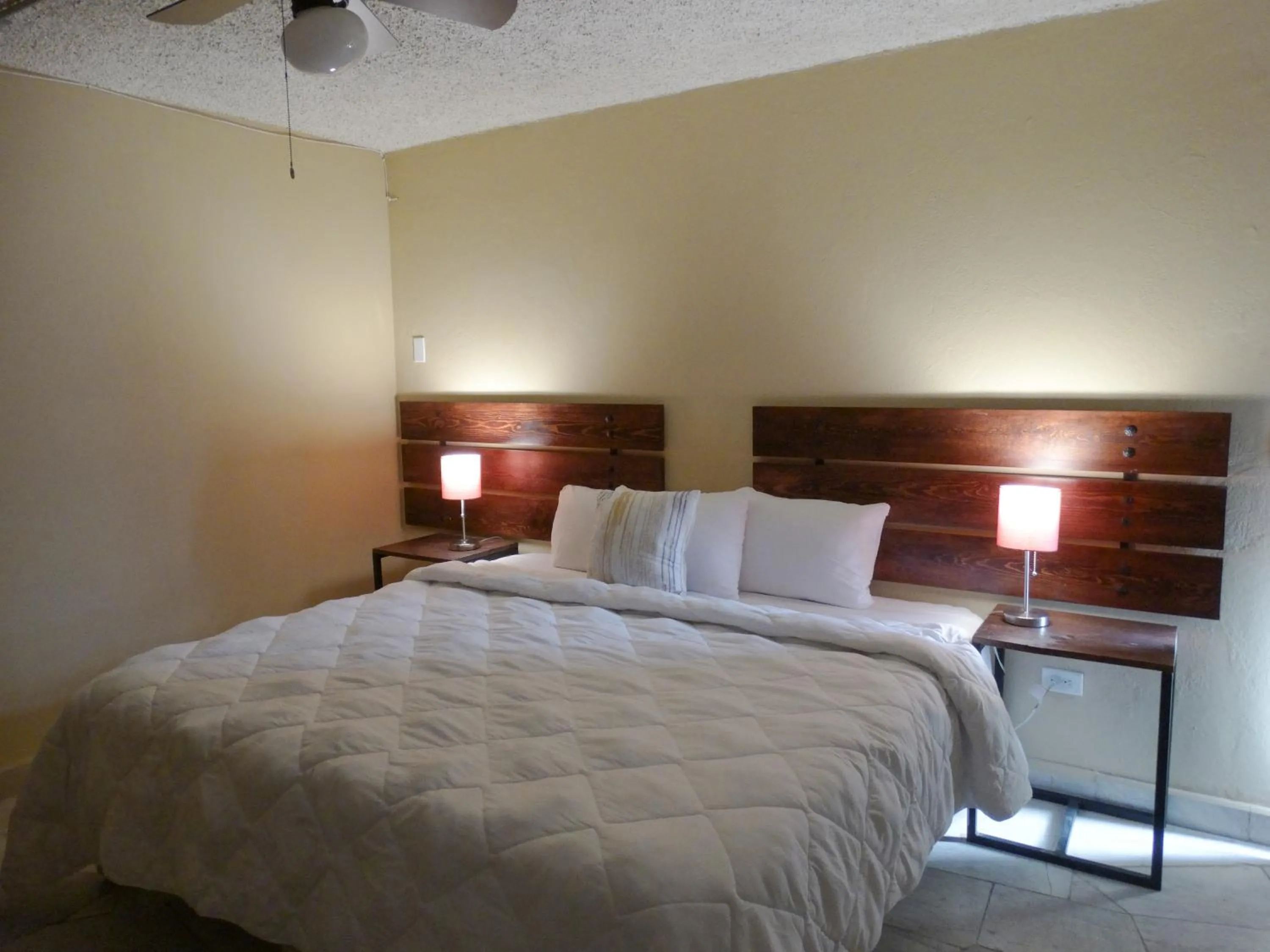 Bed in Hotel Camino de Allende