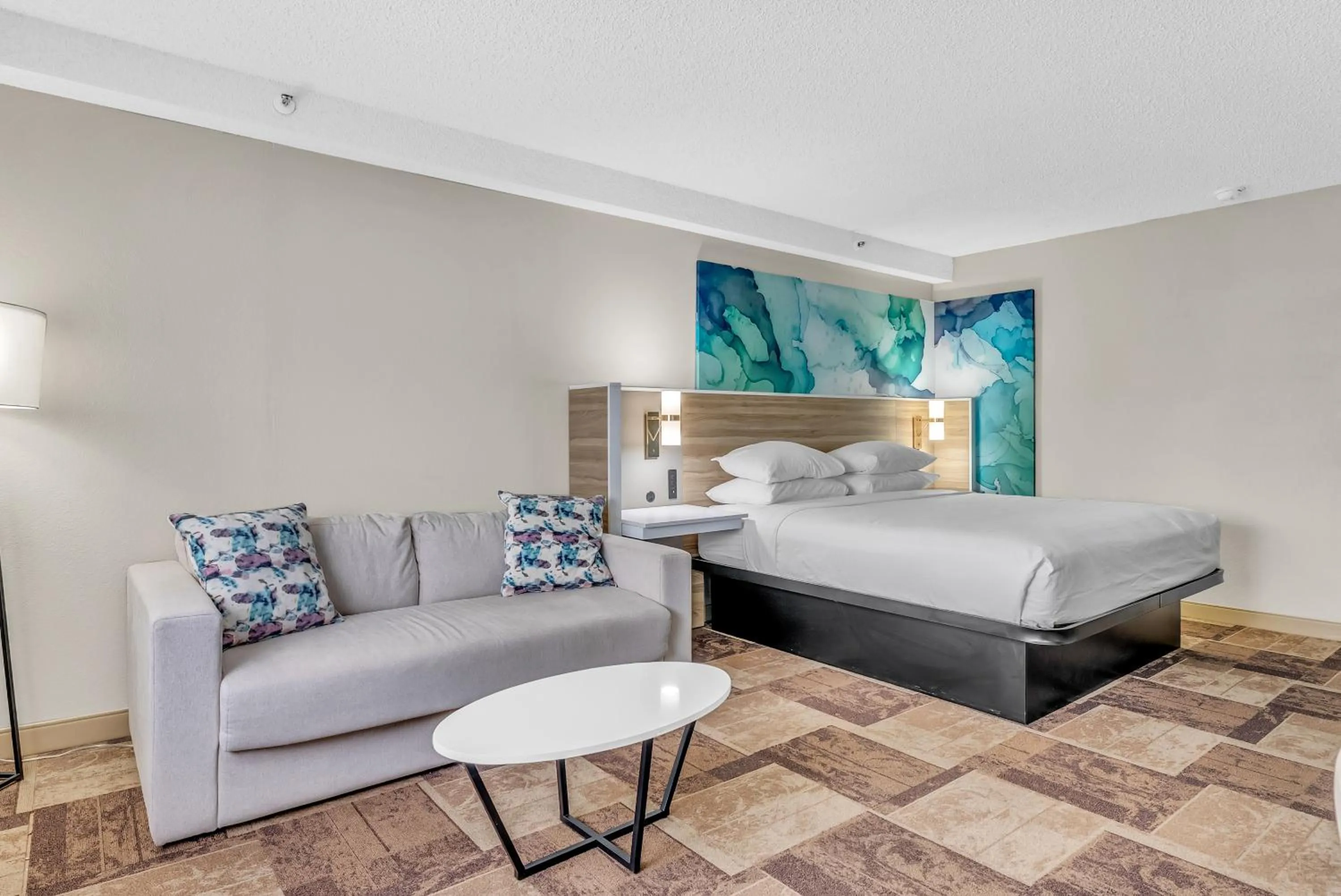 Photo of the whole room, Bed in Wyndham Garden Newark Fremont Silicon Valley