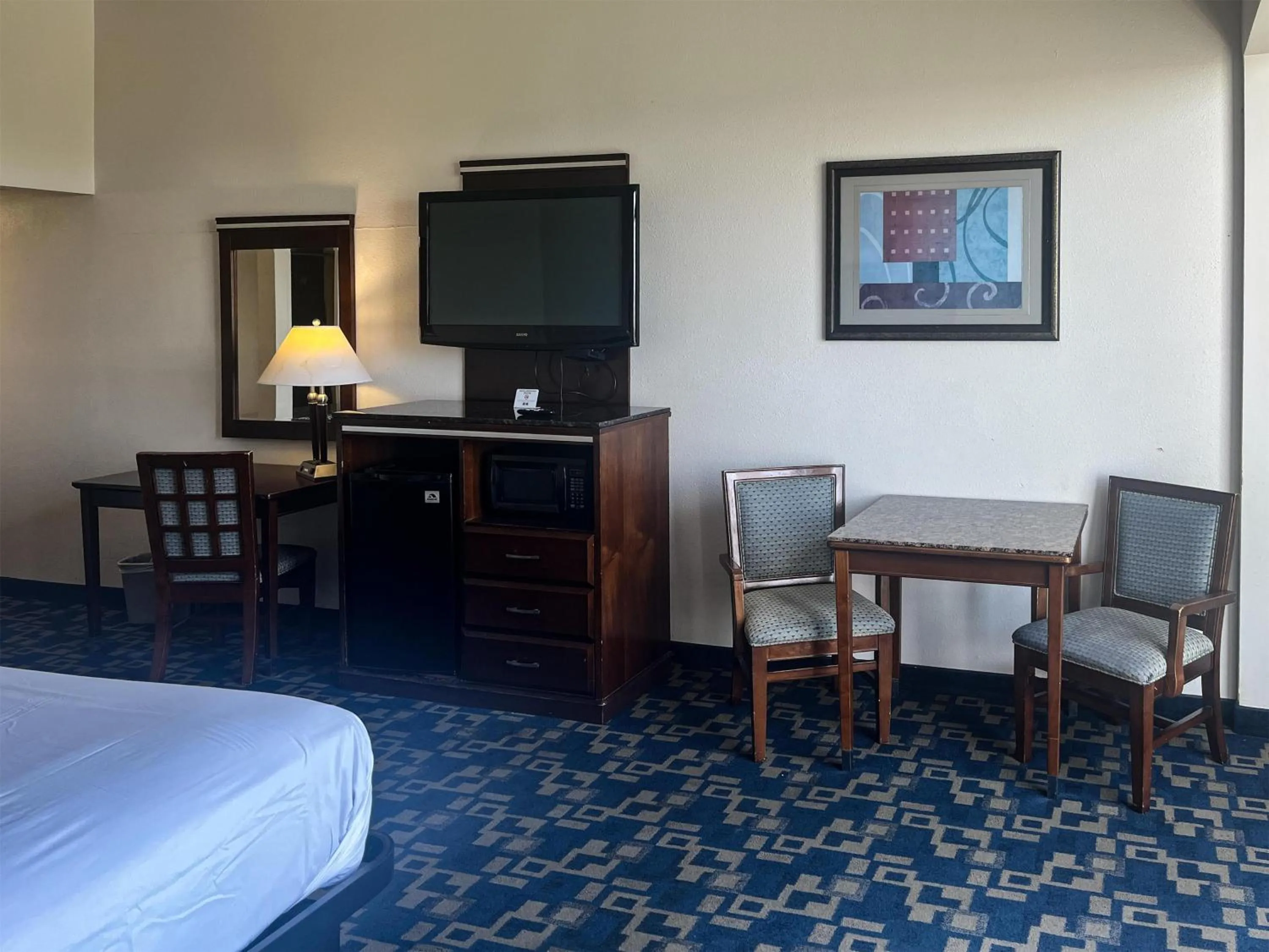 Bedroom, Bed in Oceanside, CA – Marina / Camp Pendleton