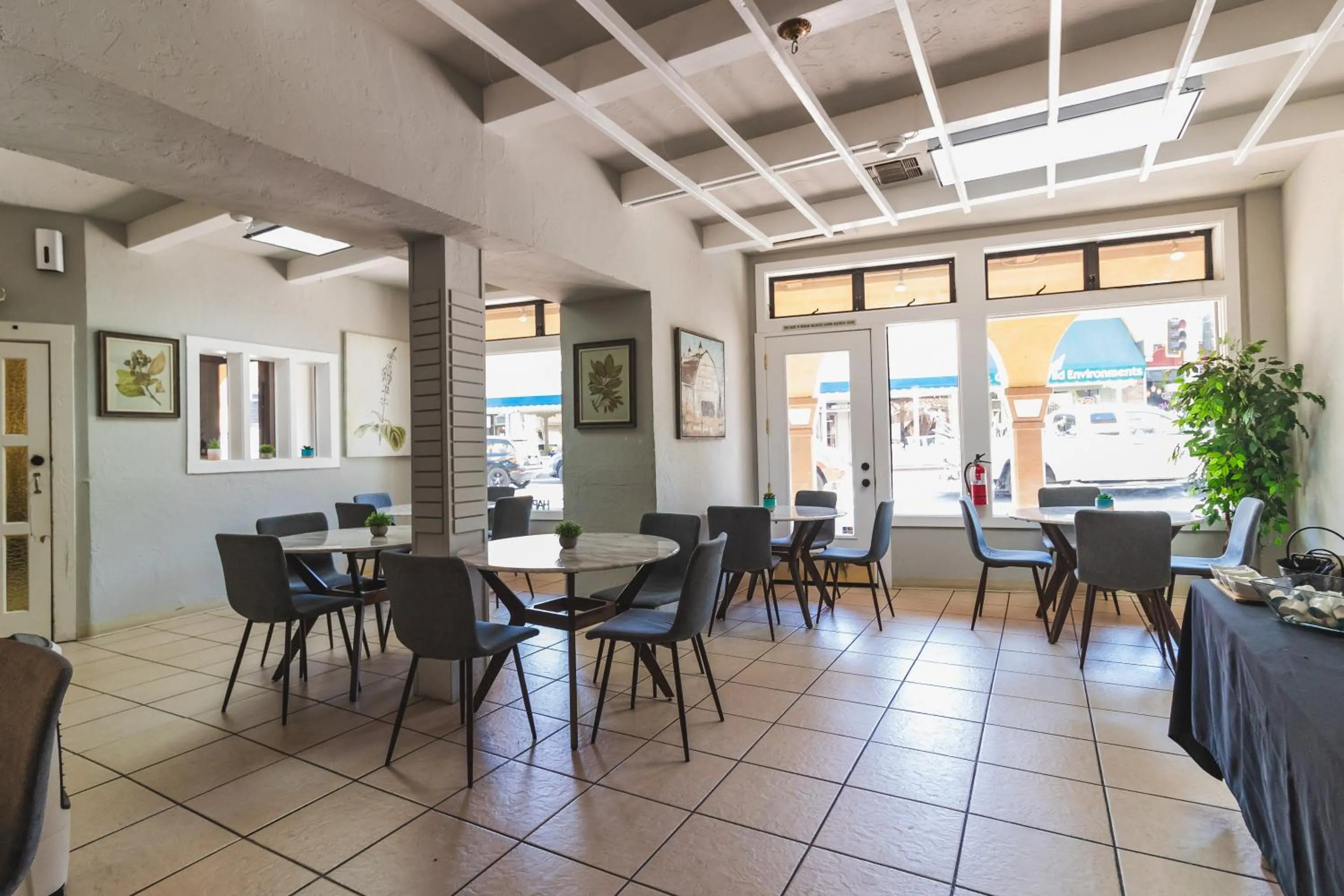 Breakfast in Hotel Lumberjack - Sonora