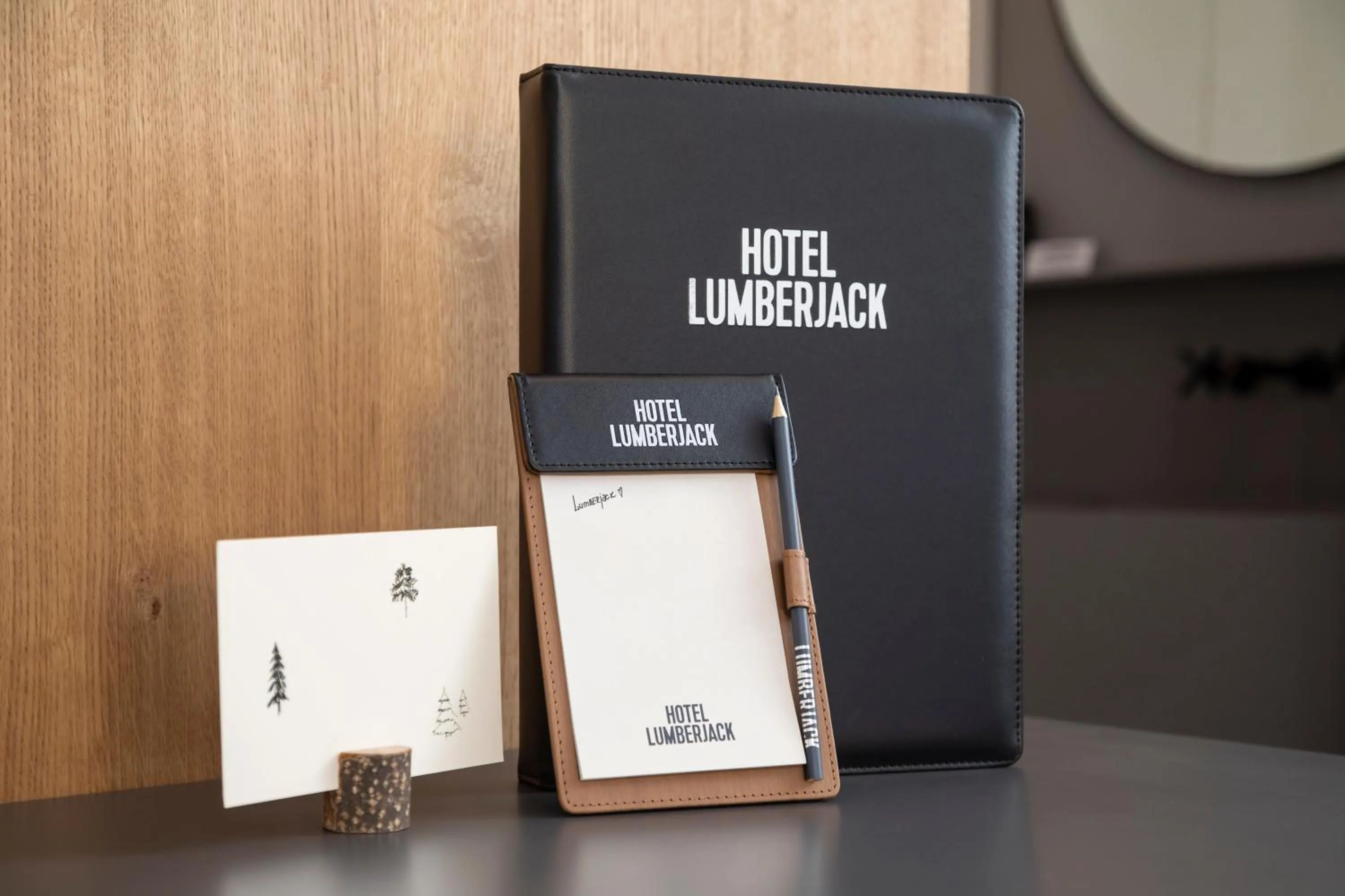 room service in Hotel Lumberjack - Sonora