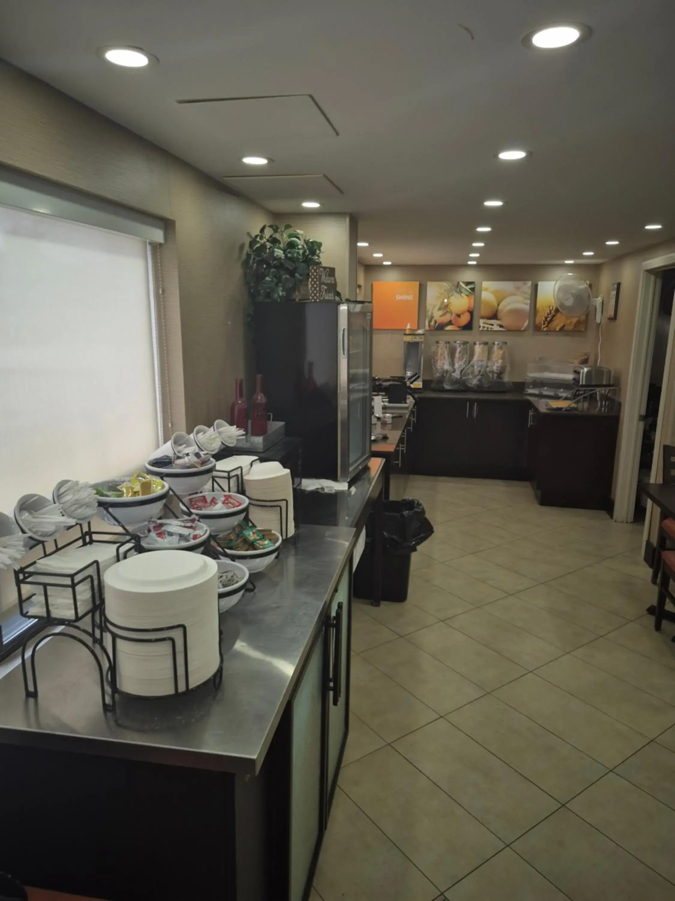 Breakfast in Comfort Inn Breakfast in Comfort Inn