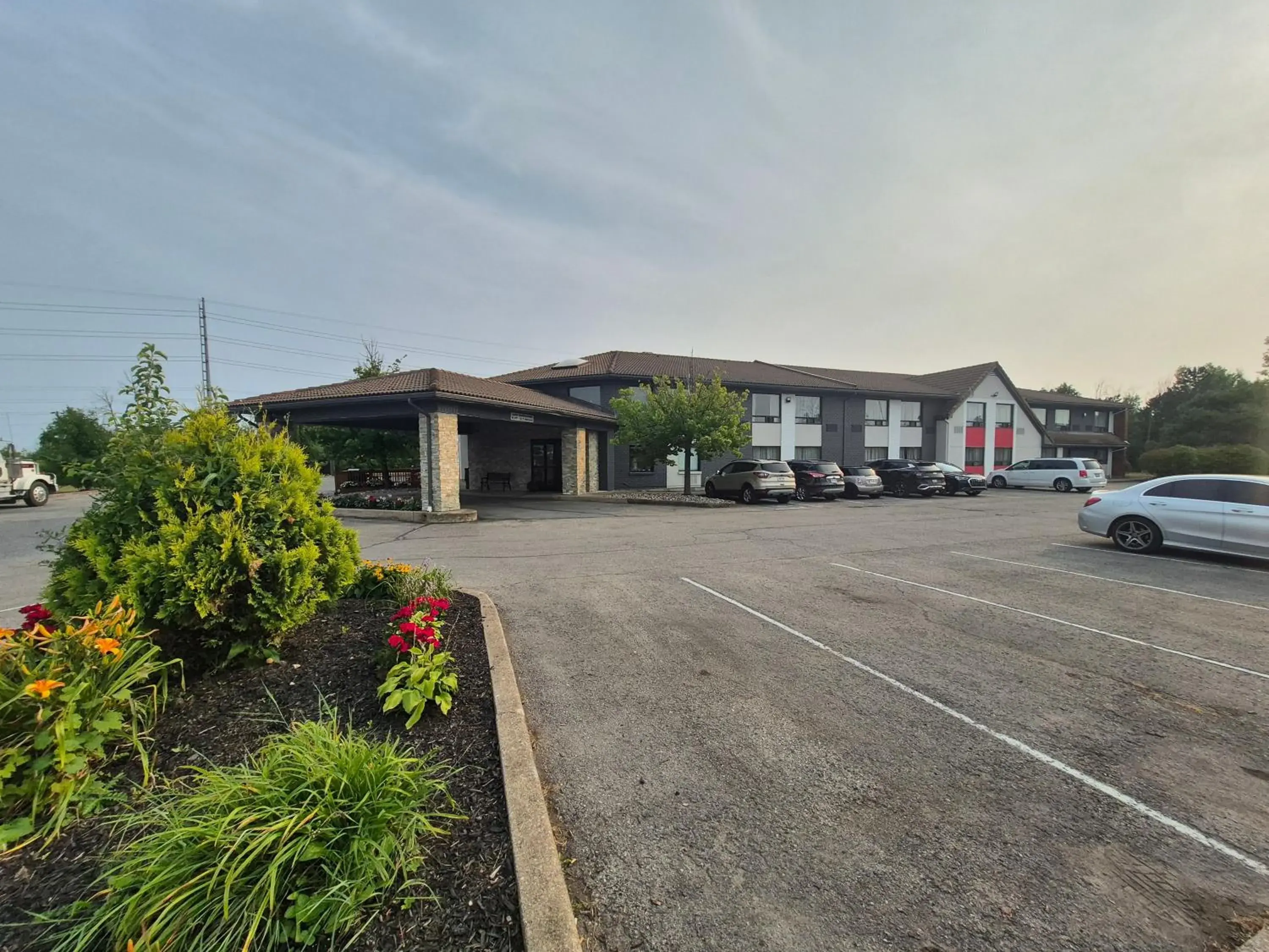 Property building in Comfort Inn Property building in Comfort Inn