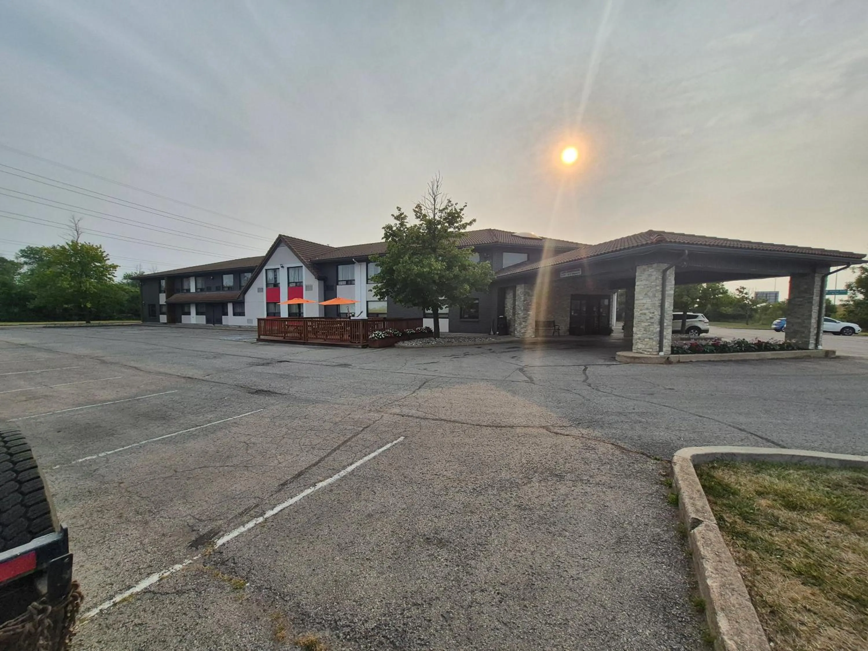 Property building in Comfort Inn