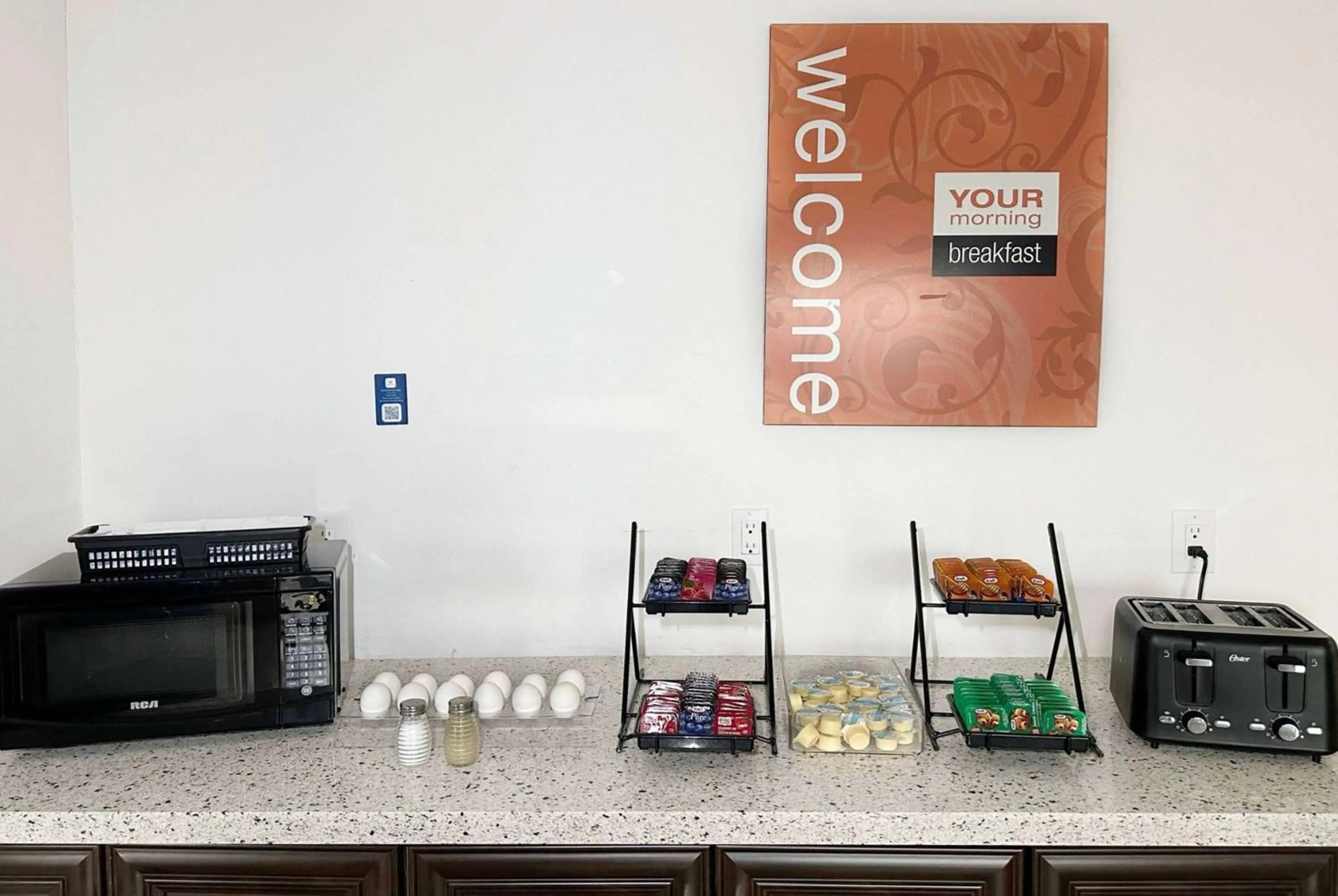 Breakfast in Travelodge by Wyndham Welland