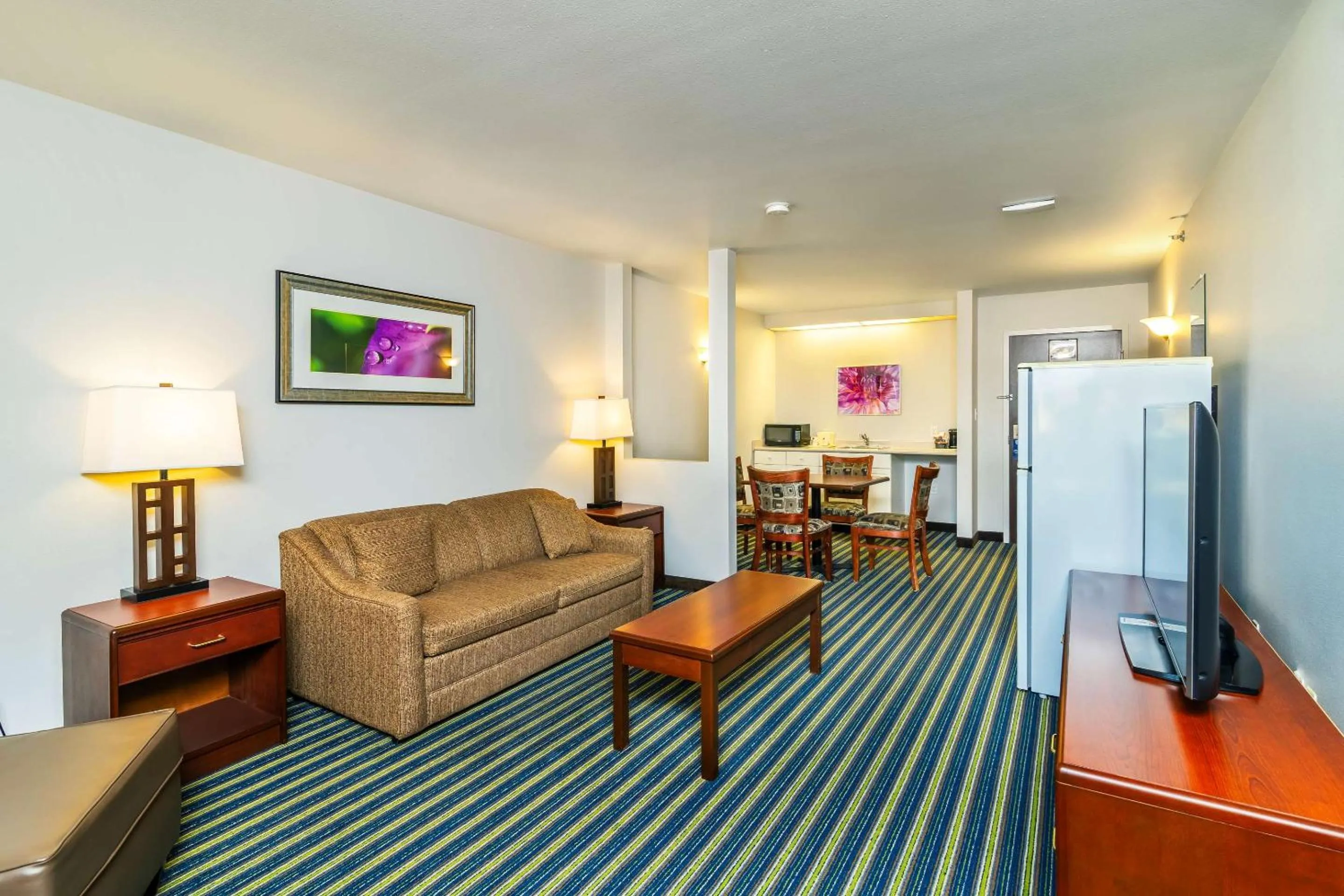 Bedroom in Comfort Inn & Suites