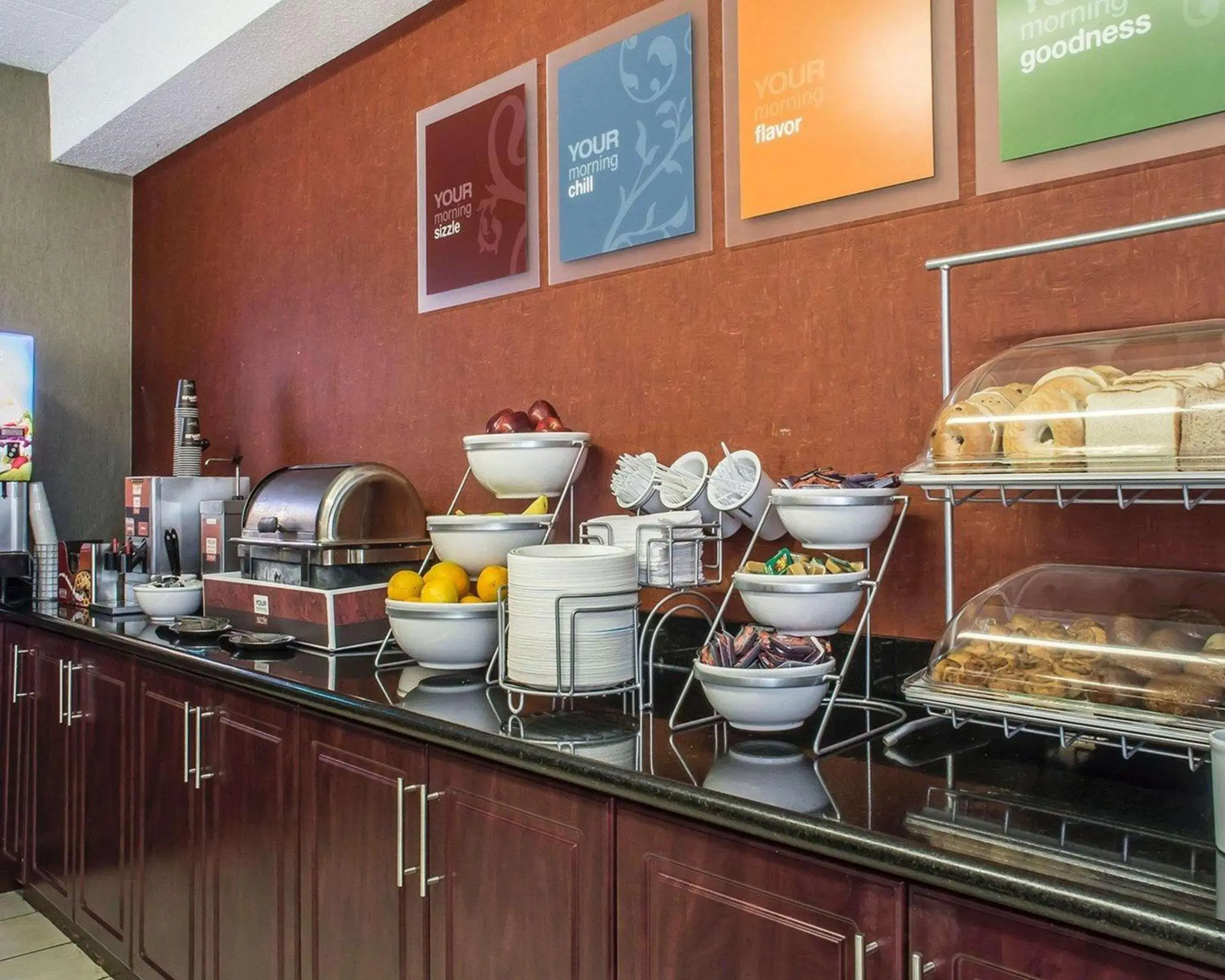 Restaurant/places to eat in Comfort Inn Restaurant/places to eat in Comfort Inn