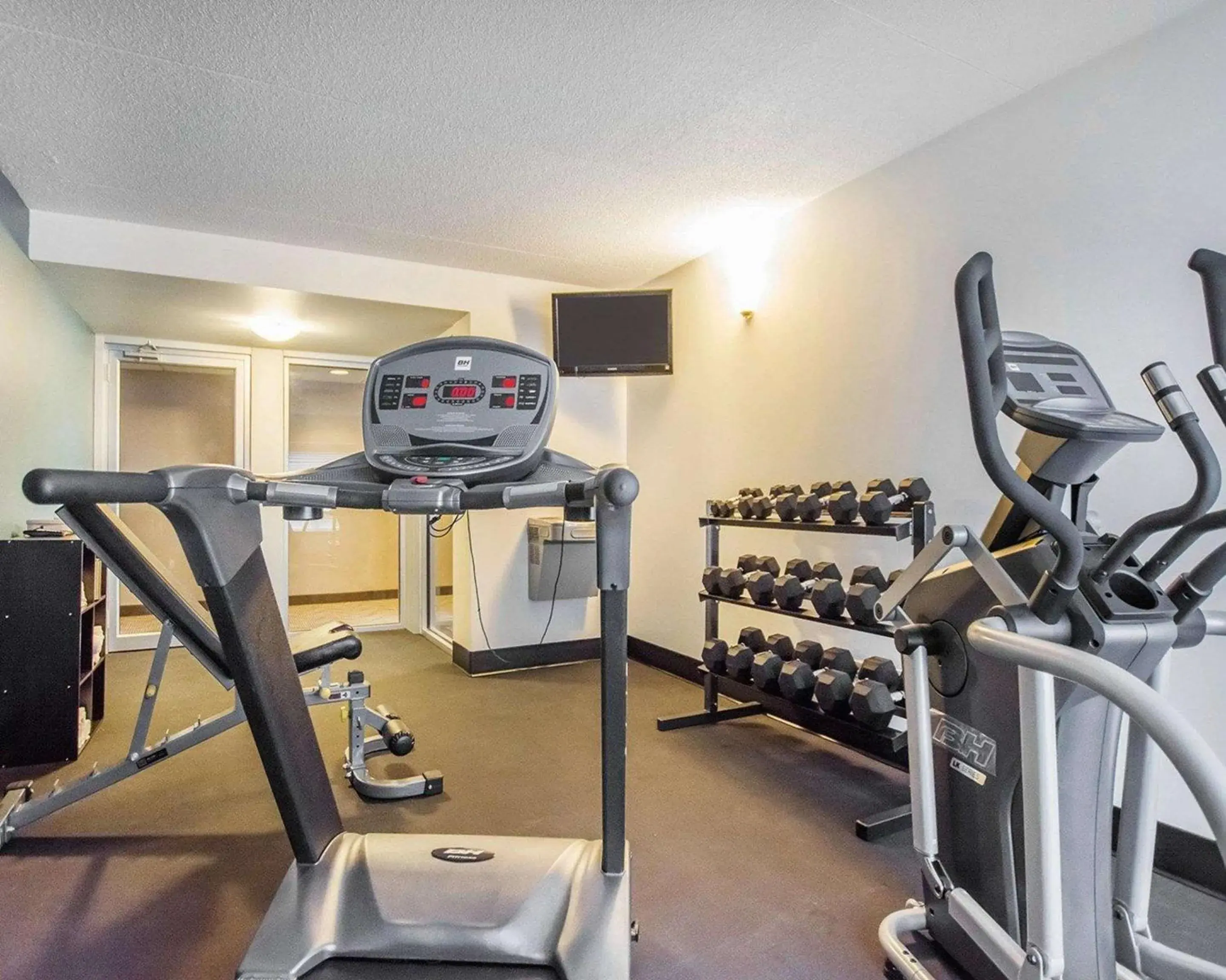 Fitness centre/facilities in Comfort Inn Fitness centre/facilities in Comfort Inn